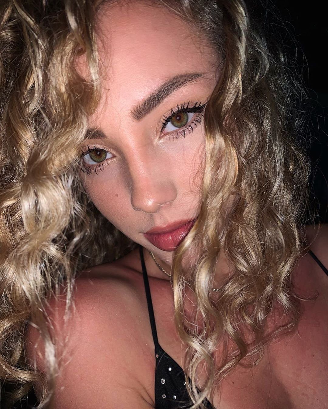 Charly Jordan Sexy & Topless 0007