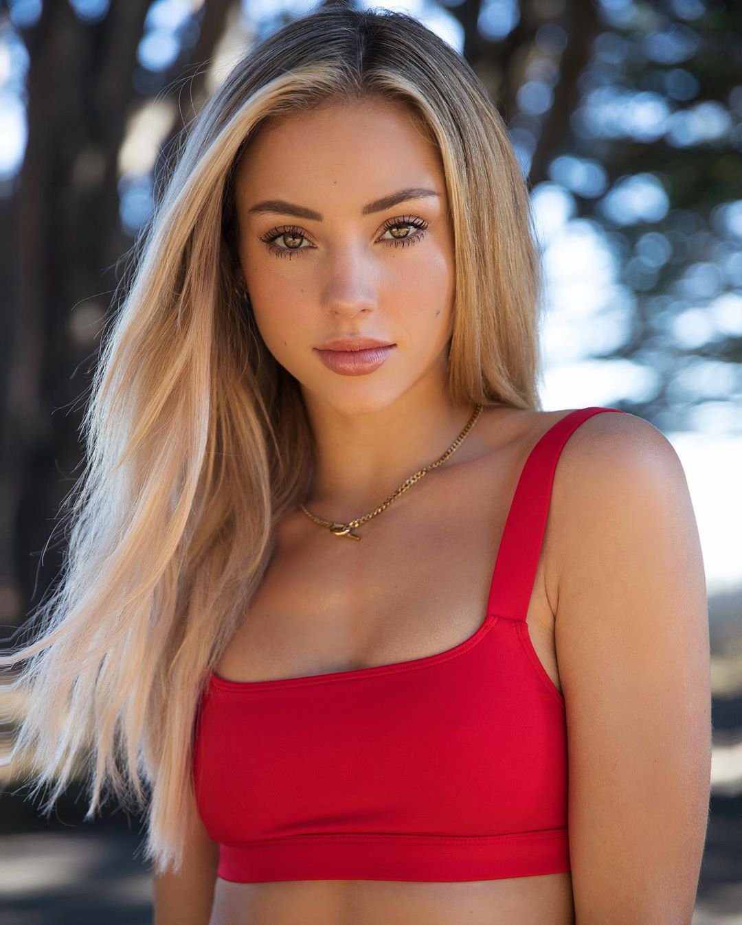 Charly Jordan Sexy & Topless 0026