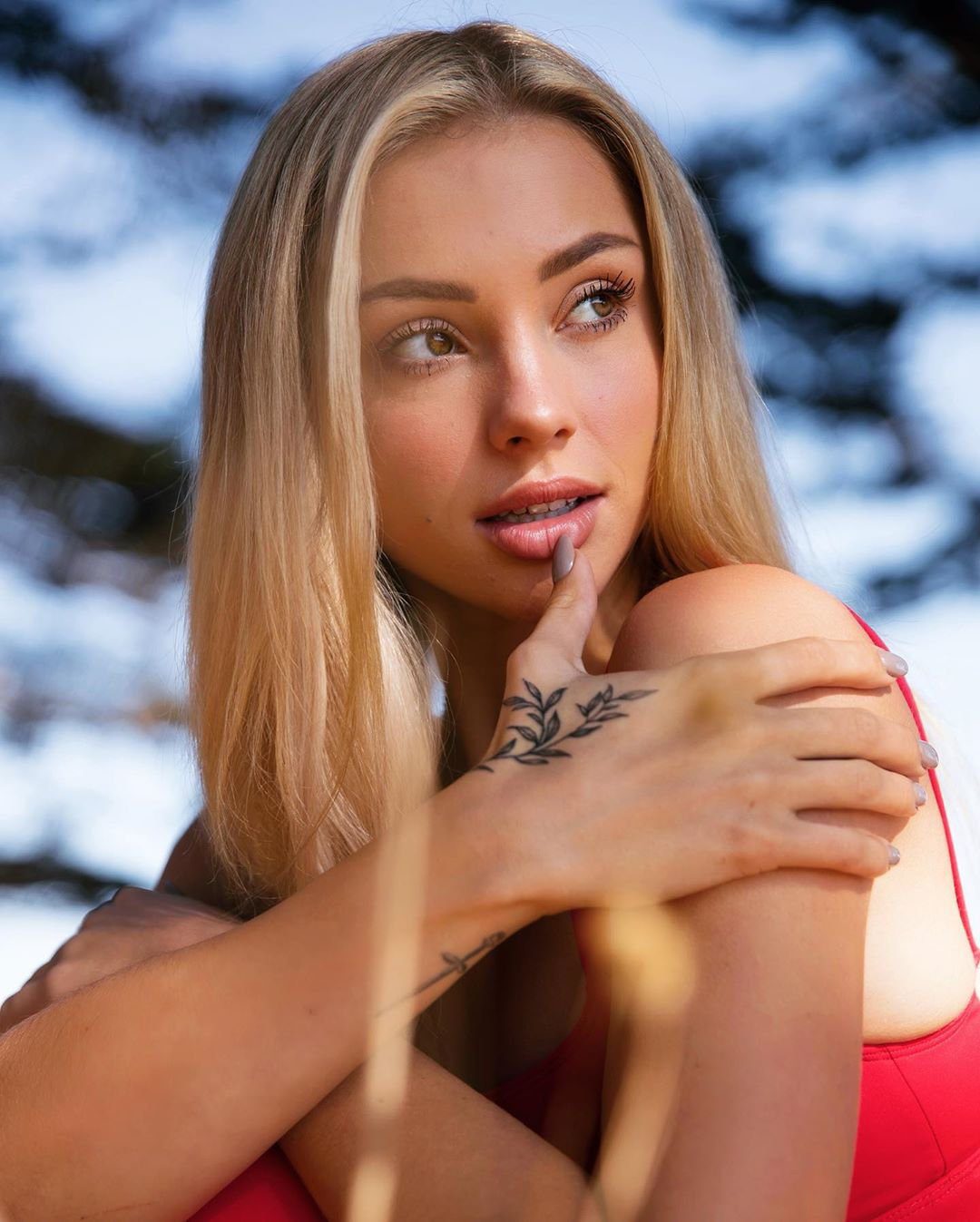 Charly Jordan Sexy & Topless 0032