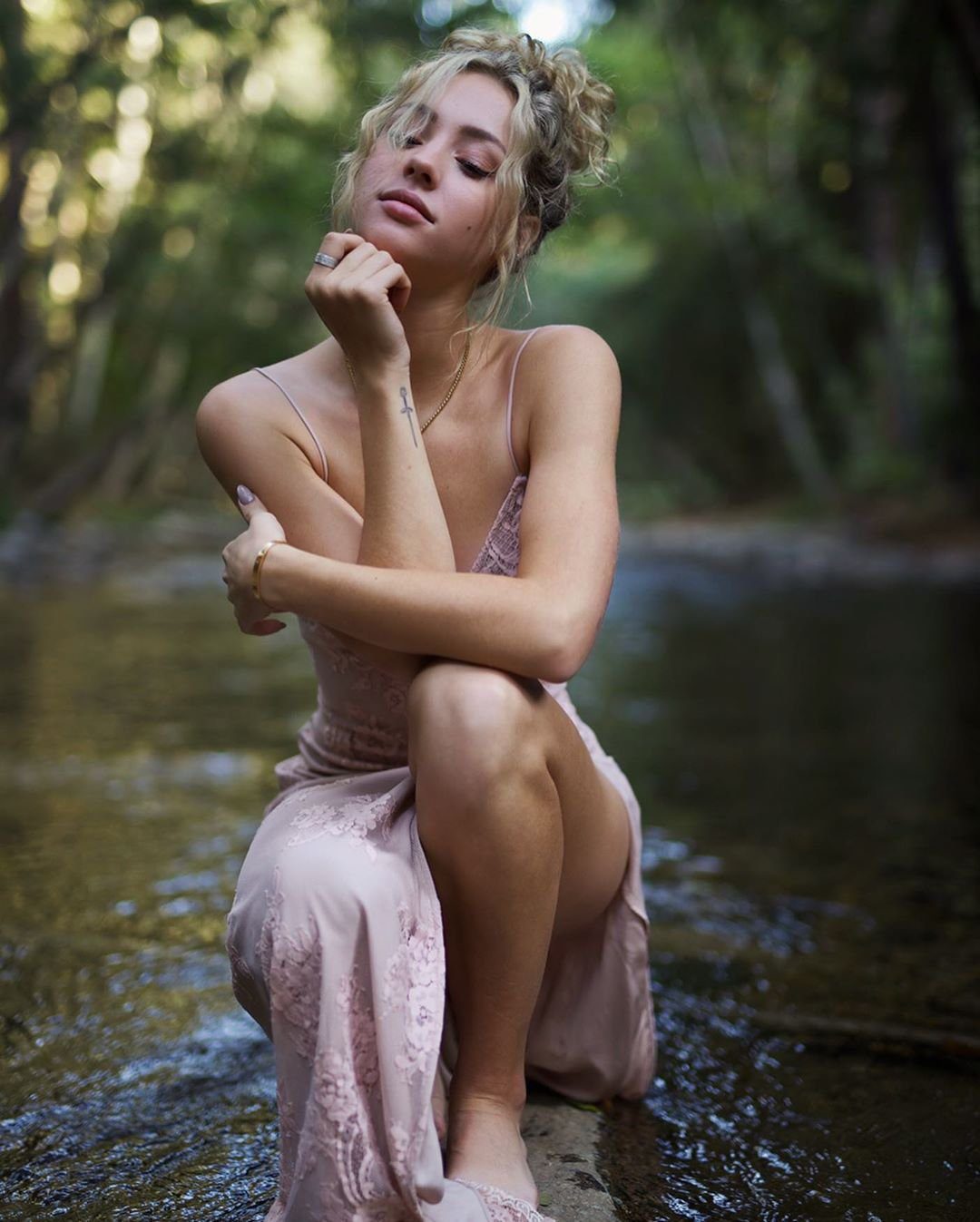 Charly Jordan Sexy & Topless 0034