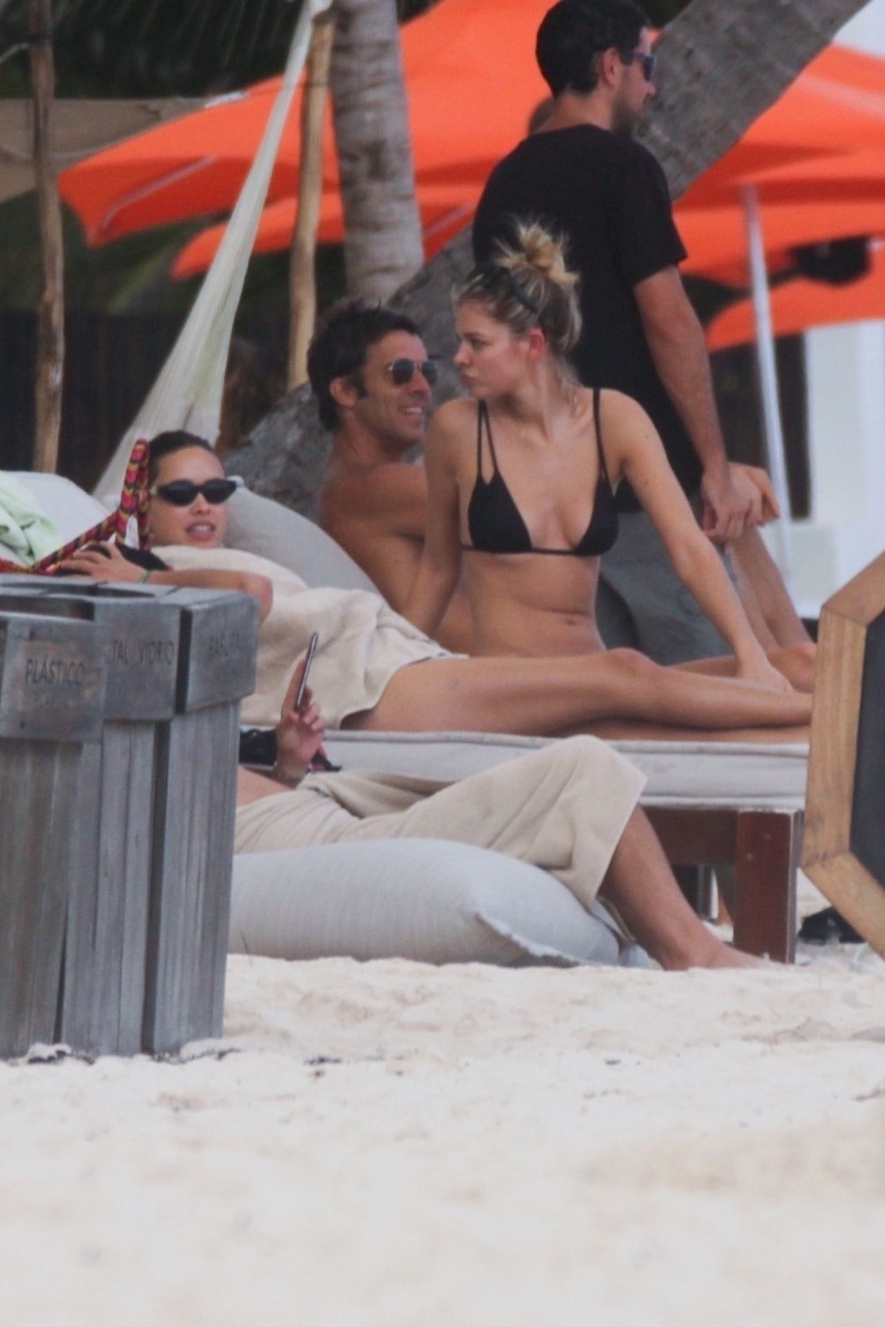 Danielle Knudson Sexy 0005