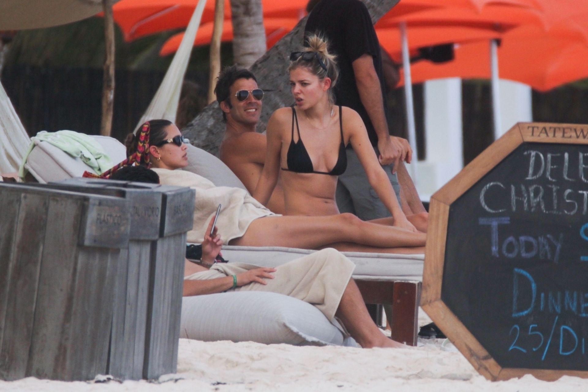 Danielle Knudson Sexy 0039