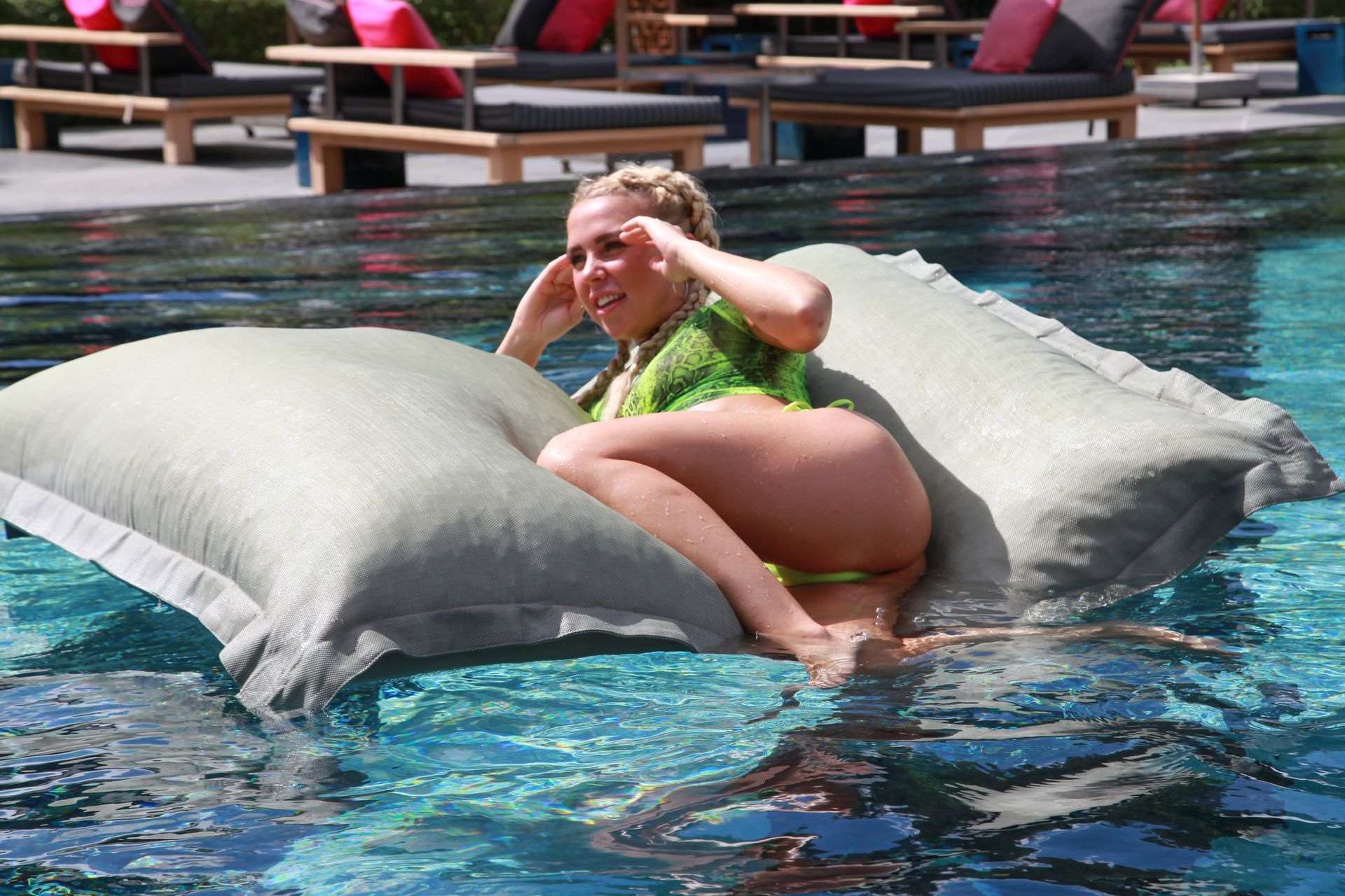 Gabby Allen Sexy 0006