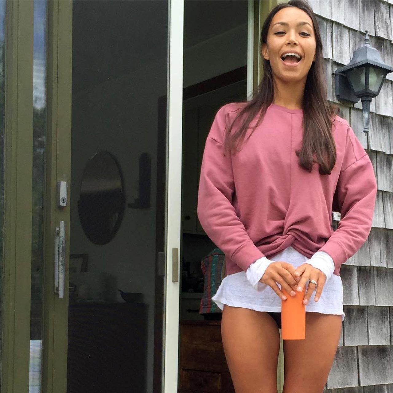 Ilfenesh Hadera Nude & Lesbian Sex Scenes 0018