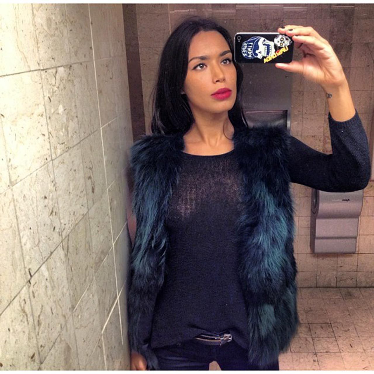 Ilfenesh Hadera Nude & Lesbian Sex Scenes 0036