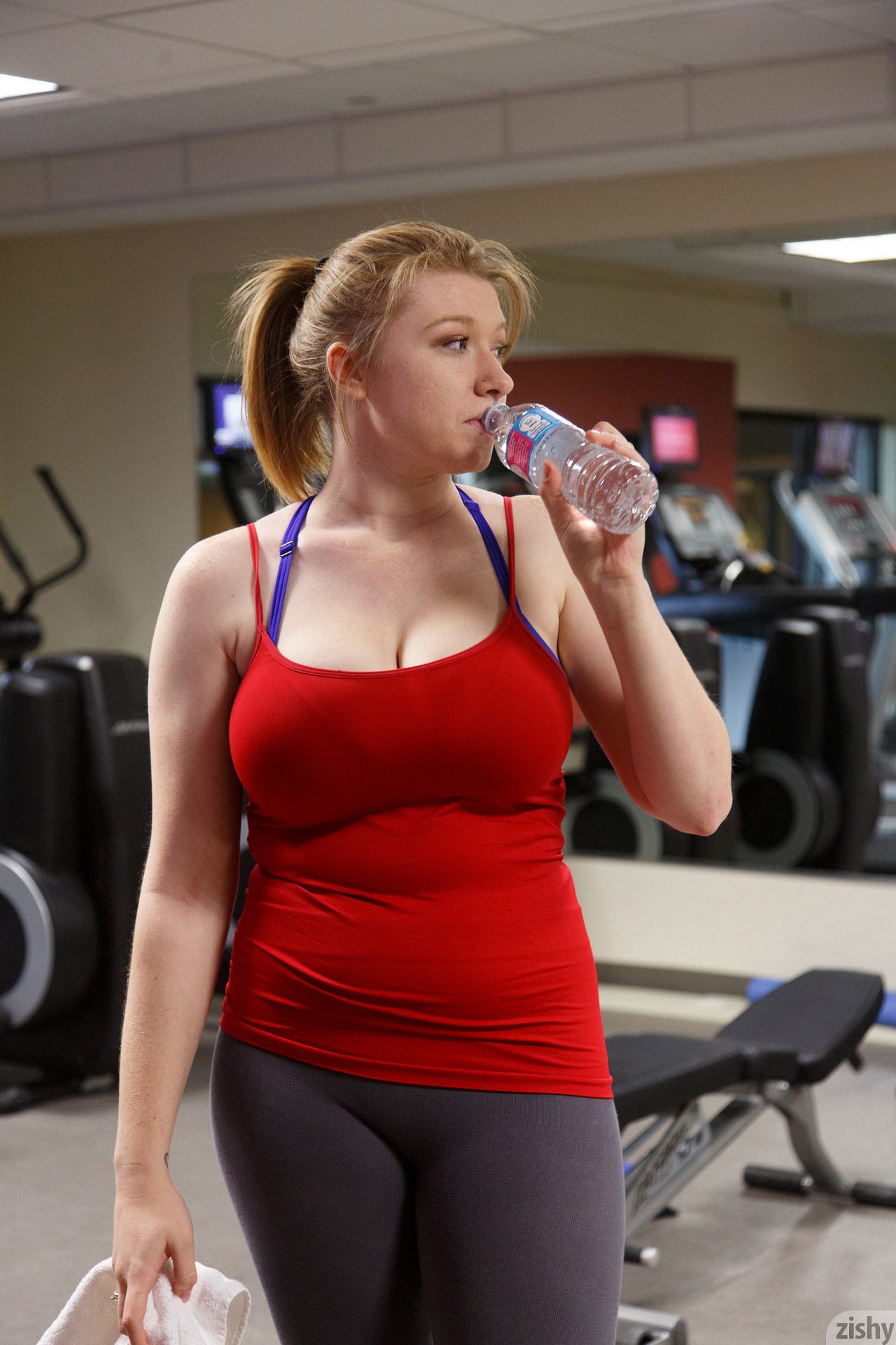 Irelynn Dunham Bedroom Cardio Zishy (14)