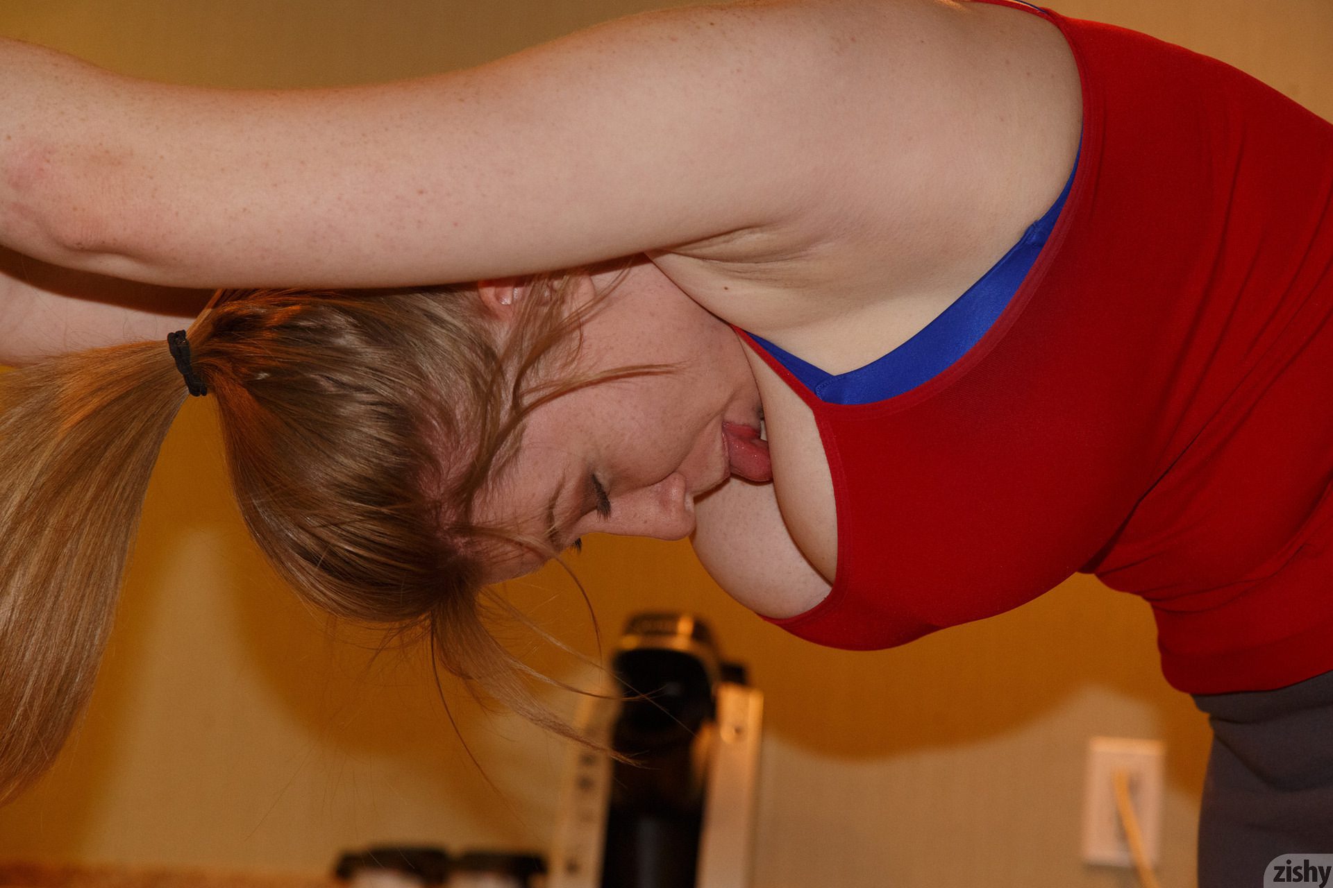 Irelynn Dunham Bedroom Cardio Zishy (32)