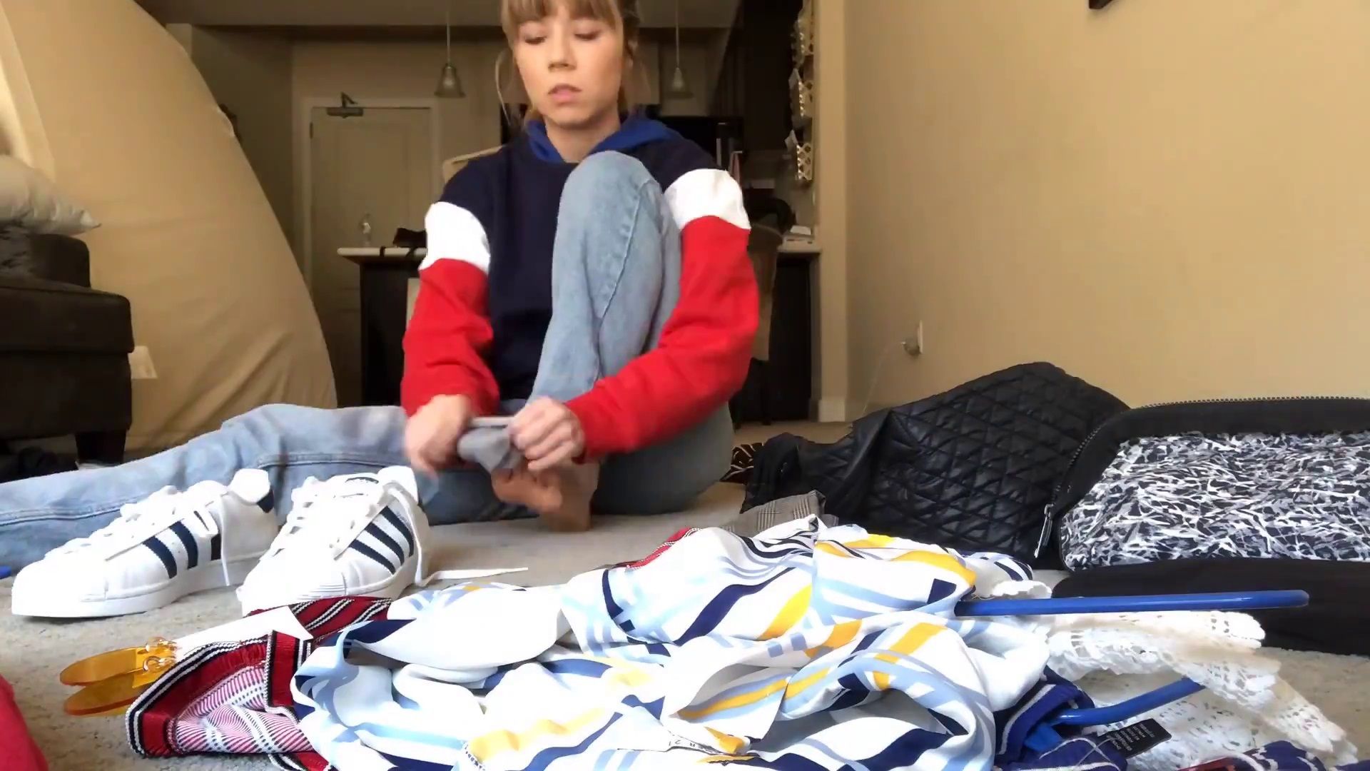 Jennette Mccurdy Sexy 0030