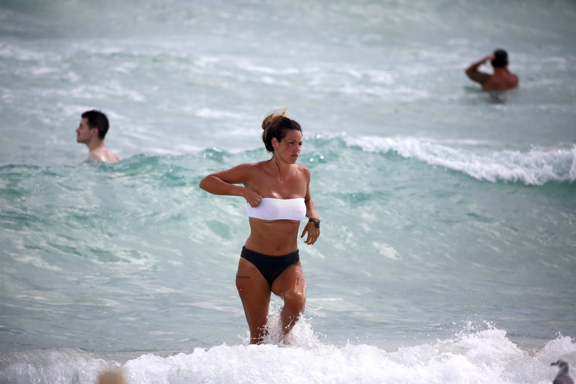 Laura Matamoros Sexy 0042