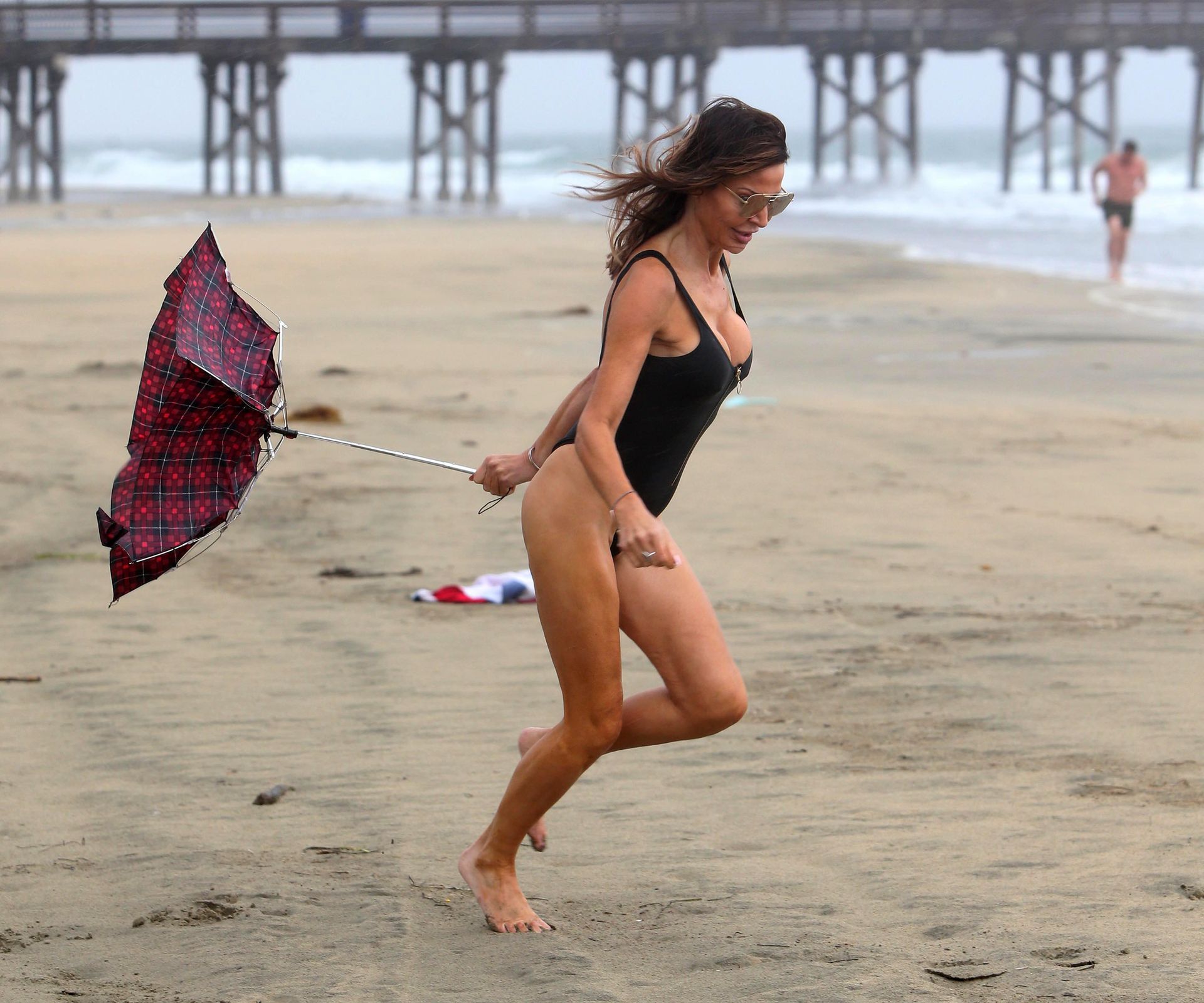 Lizzie Cundy Sexy 0010