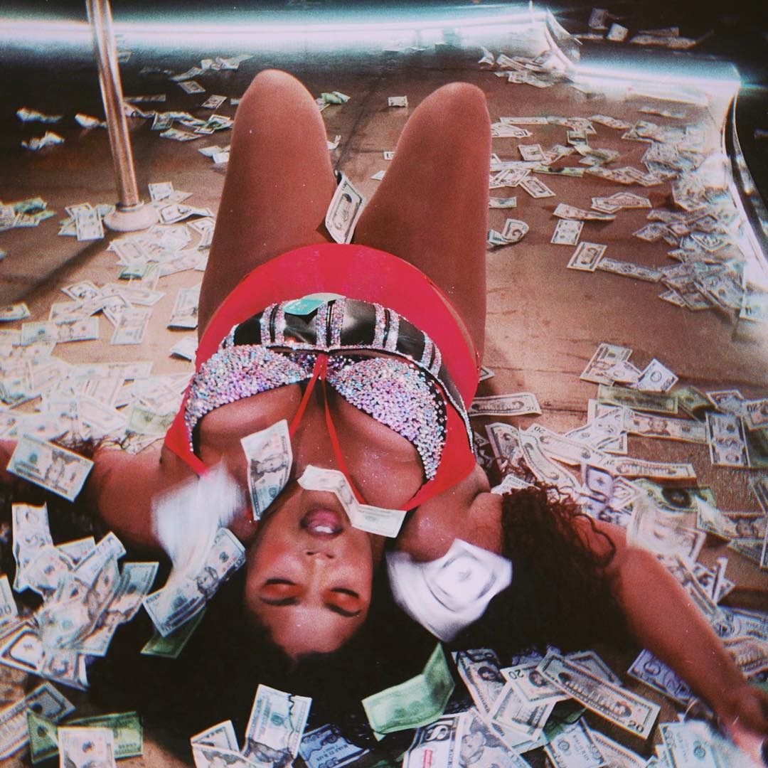 Lizzo Nude & Sexy 0048