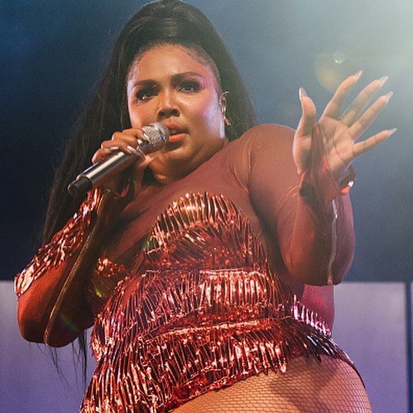 Lizzo Nude & Sexy 0173