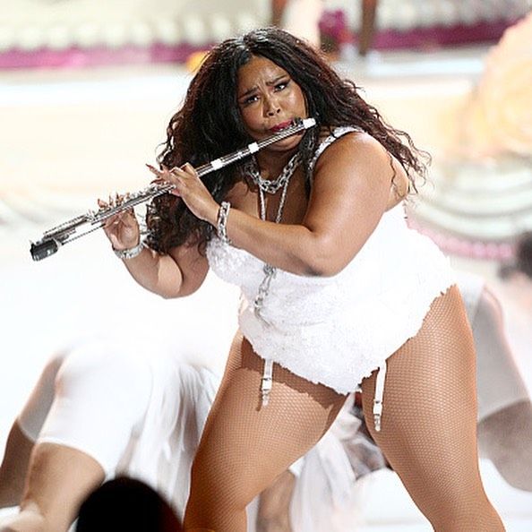 Lizzo Nude & Sexy 0184