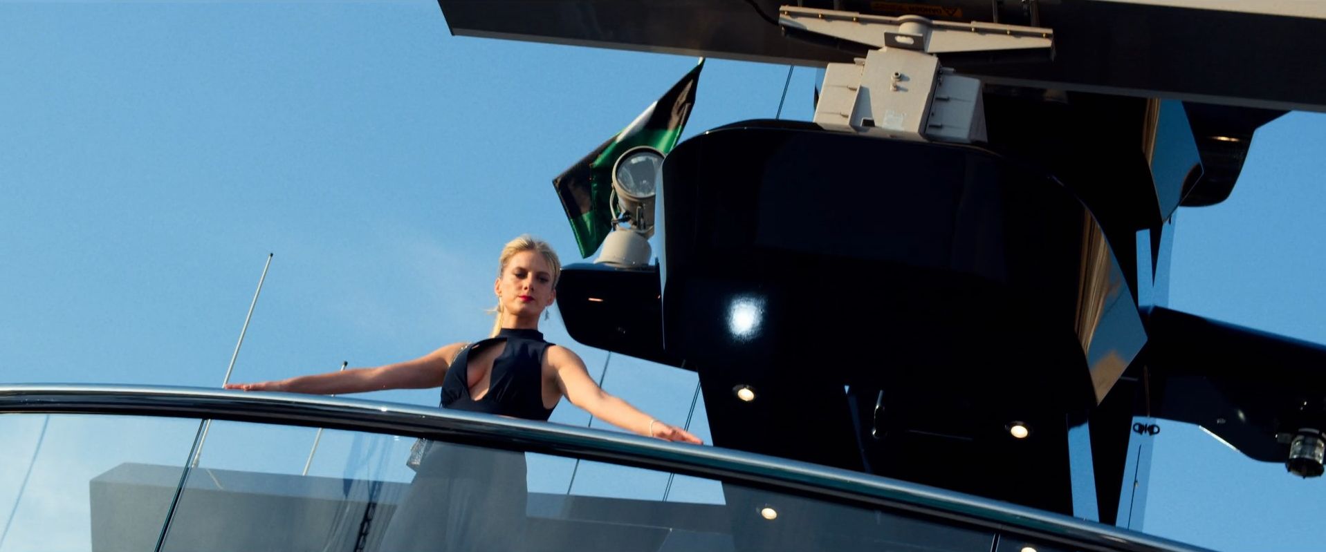 Melanie Laurent 6 Underground Porn Gif By Thefappening 0002