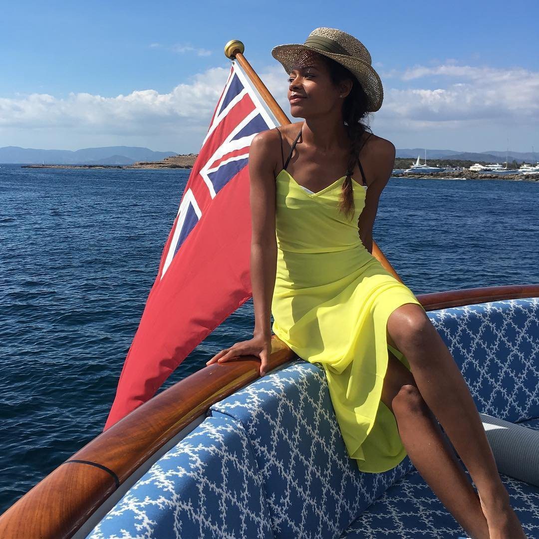 Naomie Harris Nude & Sexy 0090