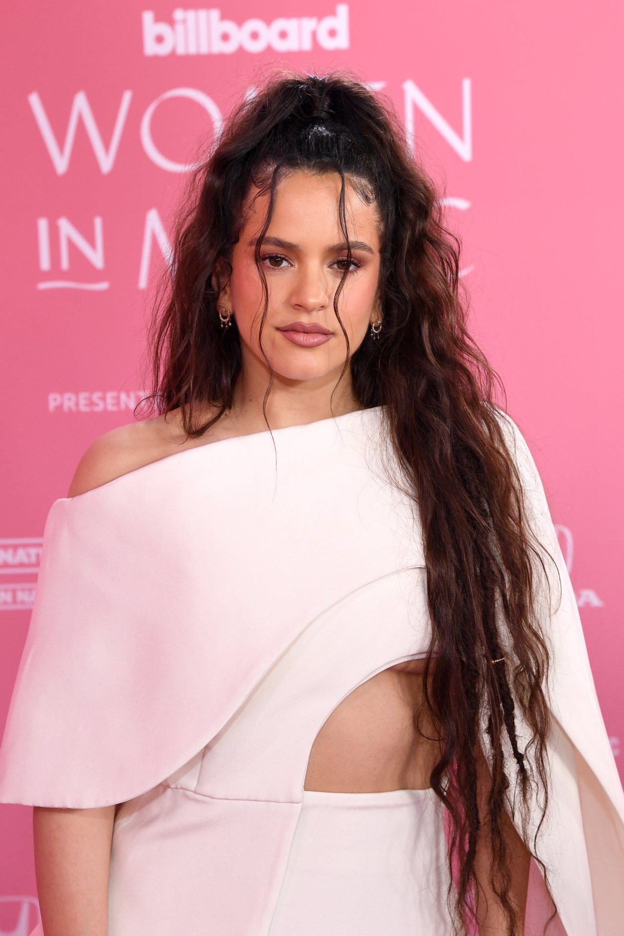 Rosalia Underboob 0012