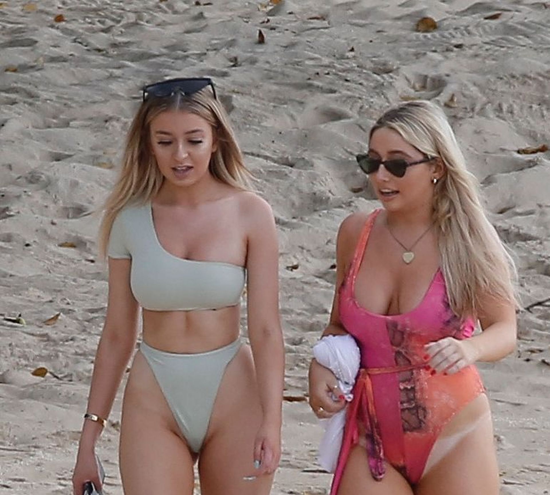 Saffron Barker, Anastasia Kingsnorth Sexy 0037