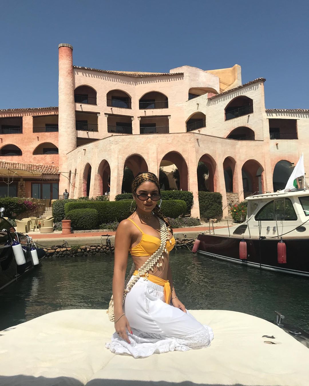 Vanessa Hudgens Sexy 0025