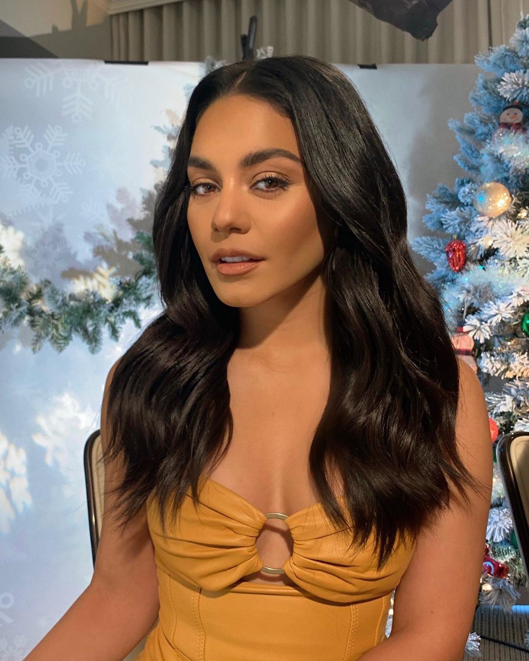 Vanessa Hudgens Sexy 0031