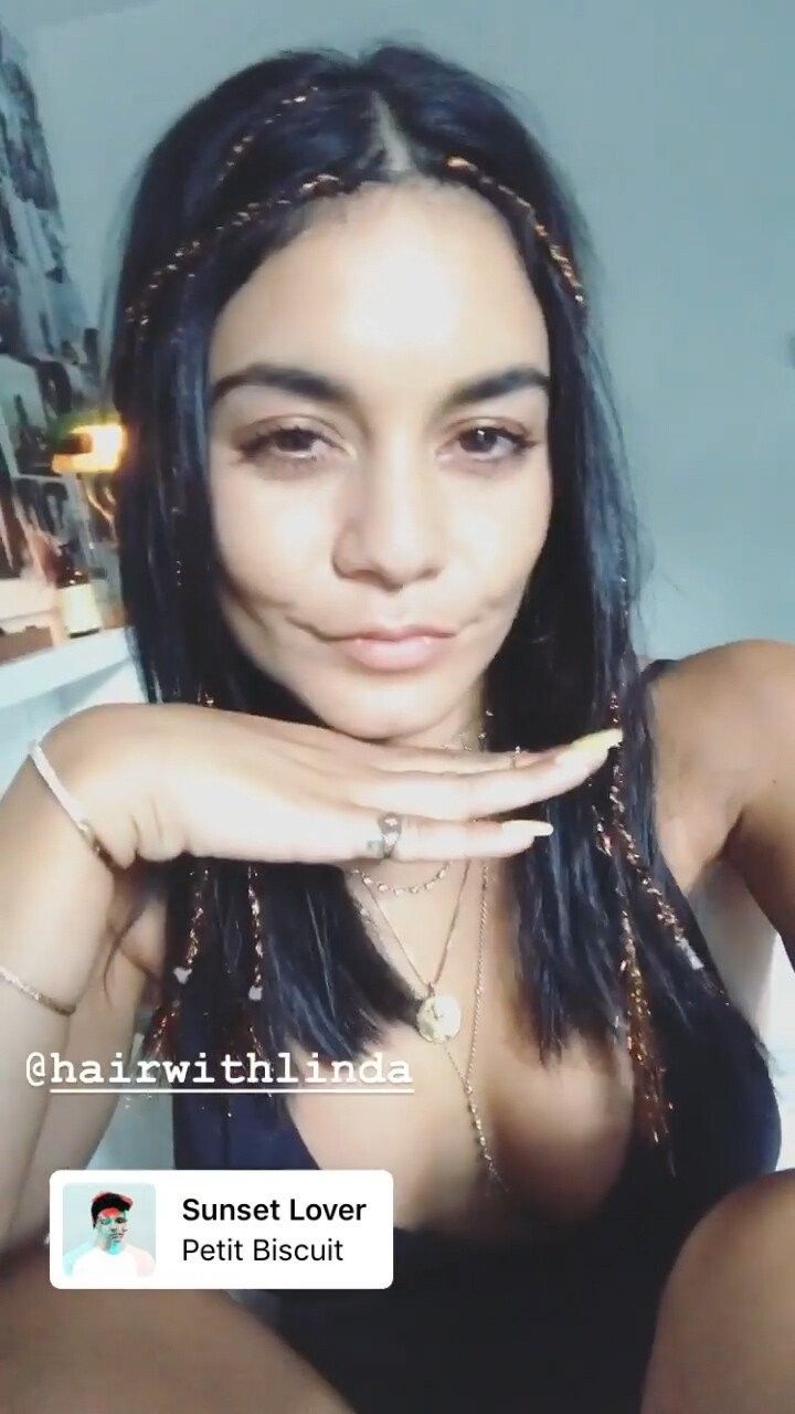 Vanessa Hudgens Sexy 0072