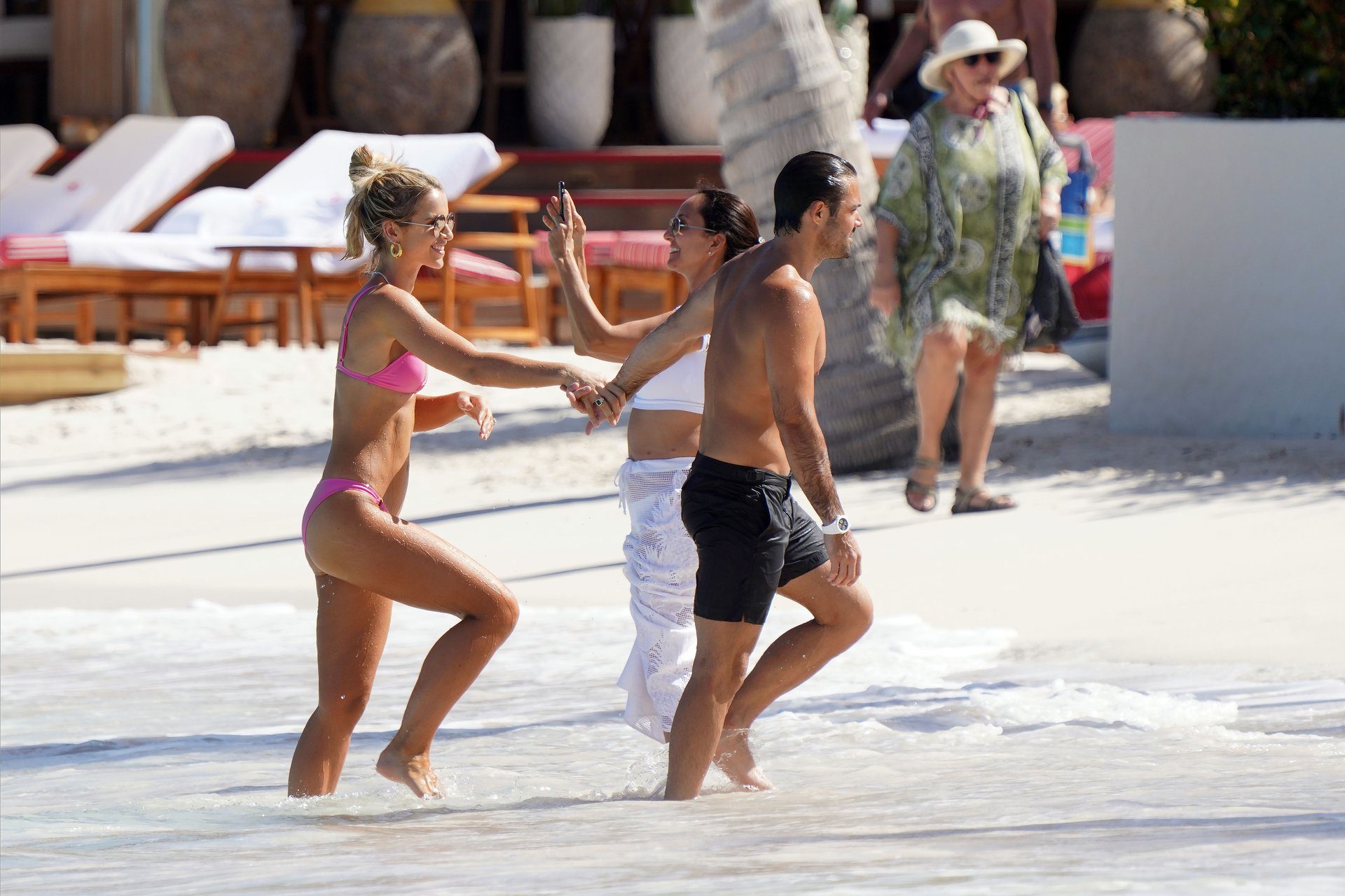 Vogue Williams Sexy 0079