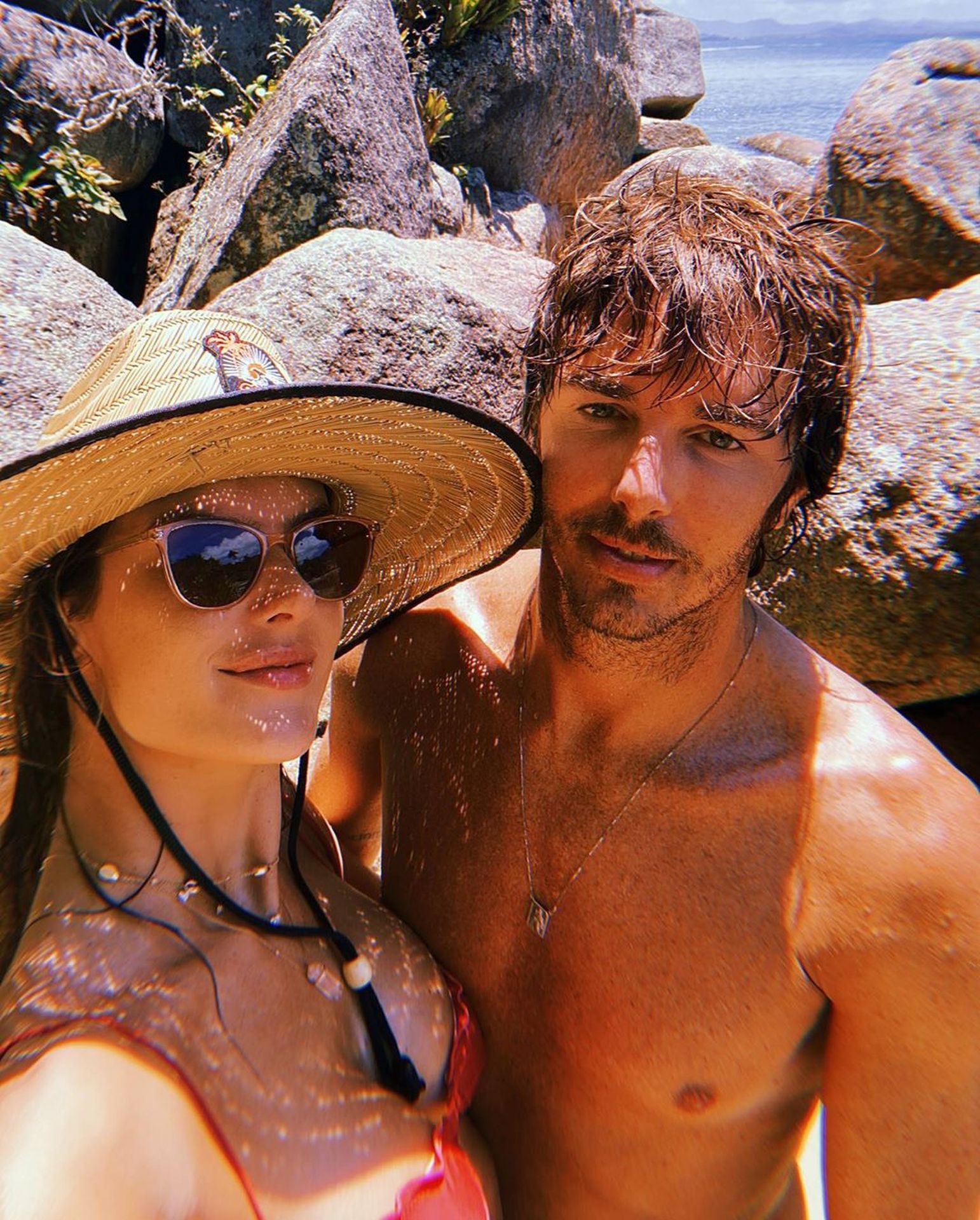 Alessandra Ambrosio Sexy 0005