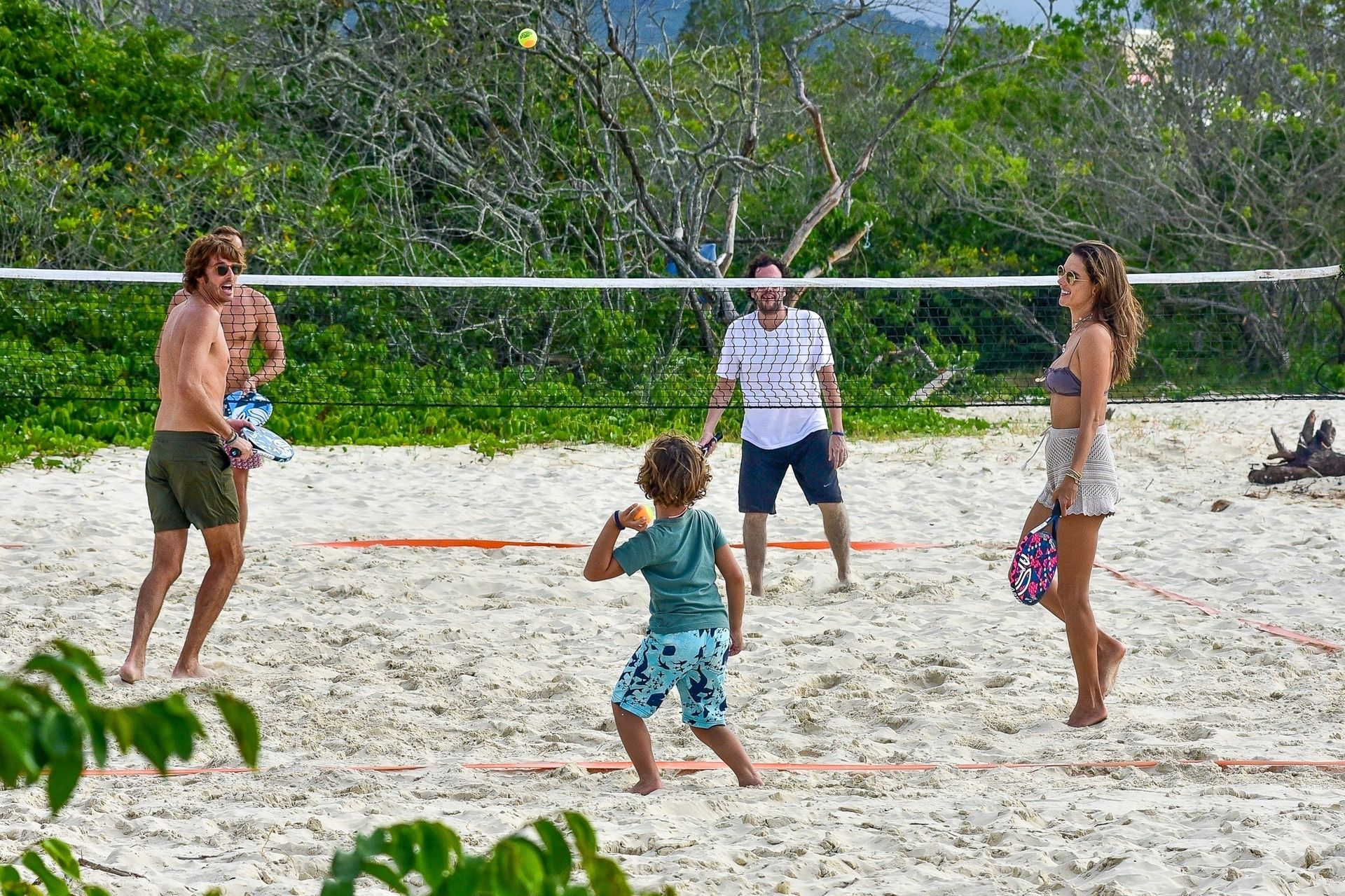 Alessandra Ambrosio Sexy 0028