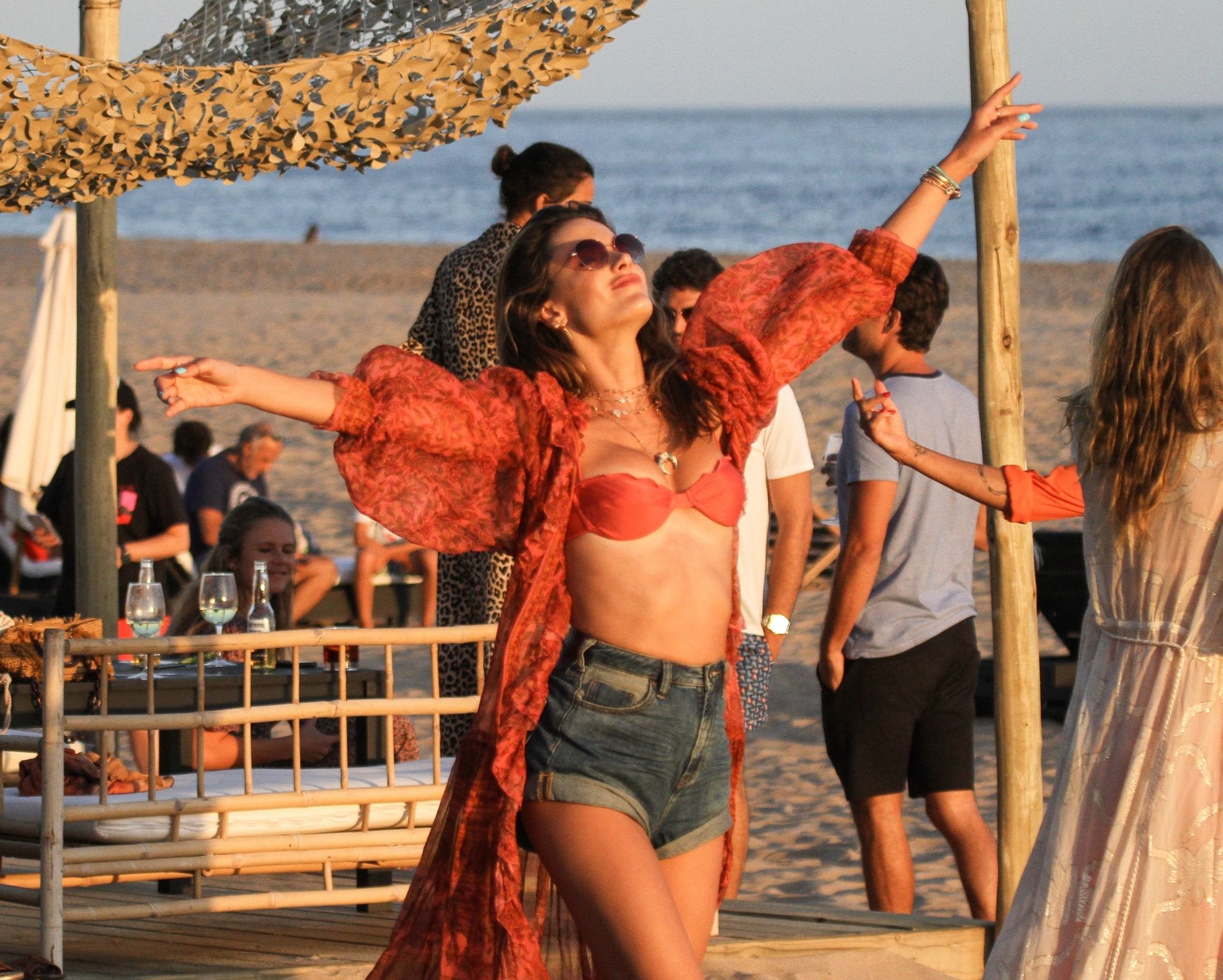 Alessandra Ambrosio Sexy 0031