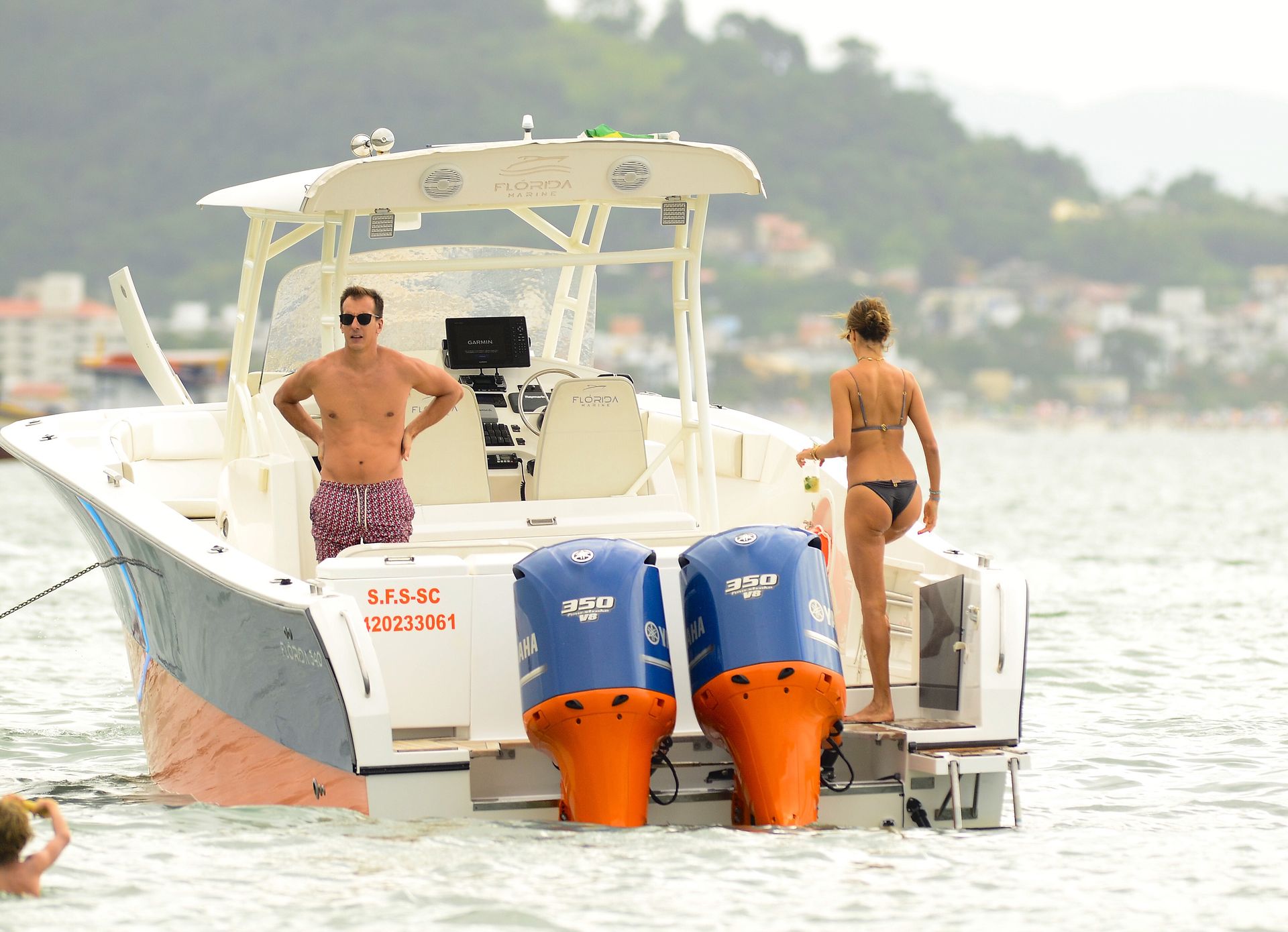 Alessandra Ambrosio Sexy 0104