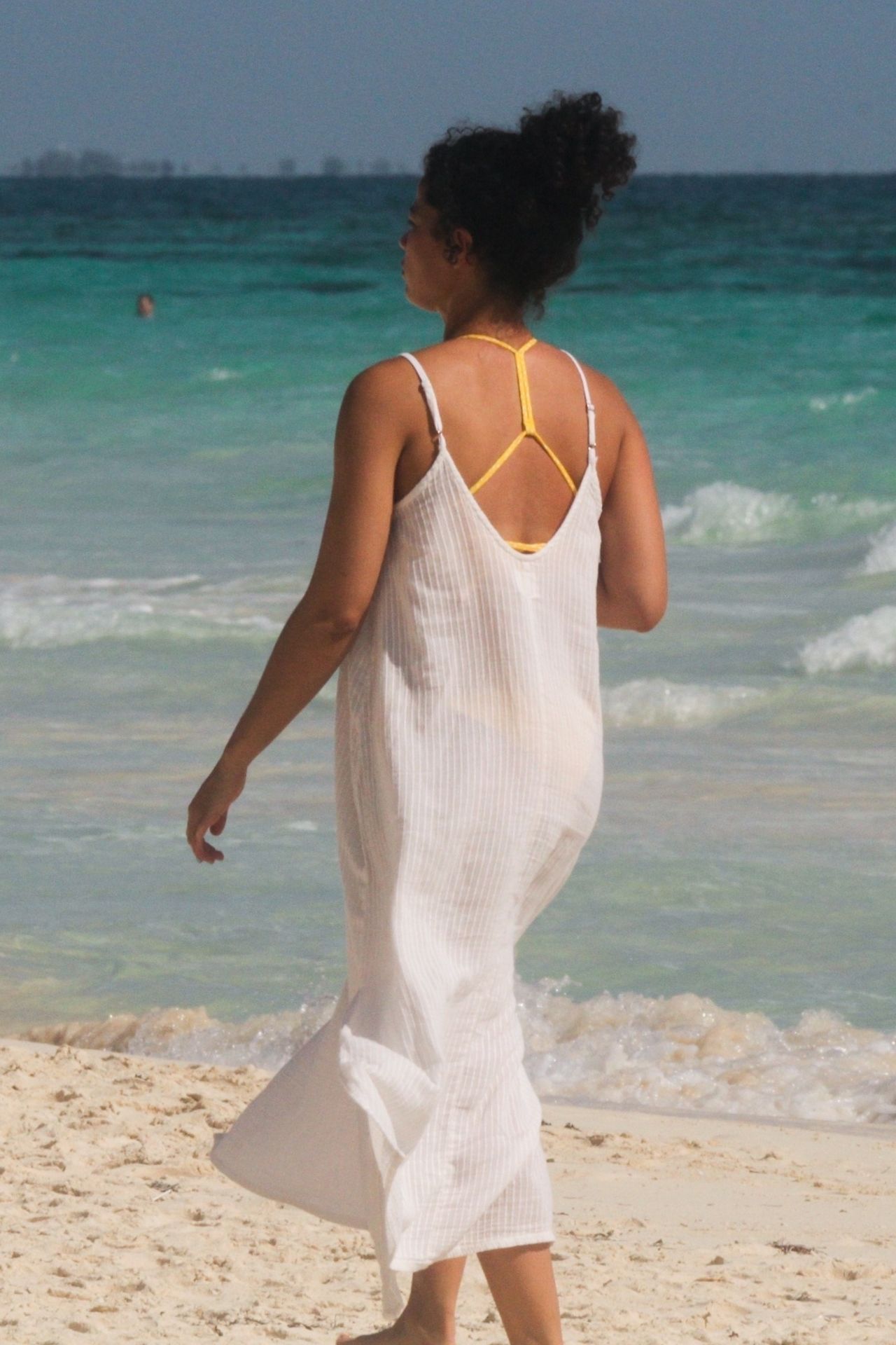 Alisha Wainwright Enjoys A Sun Filled Getaway In Tulum 0091