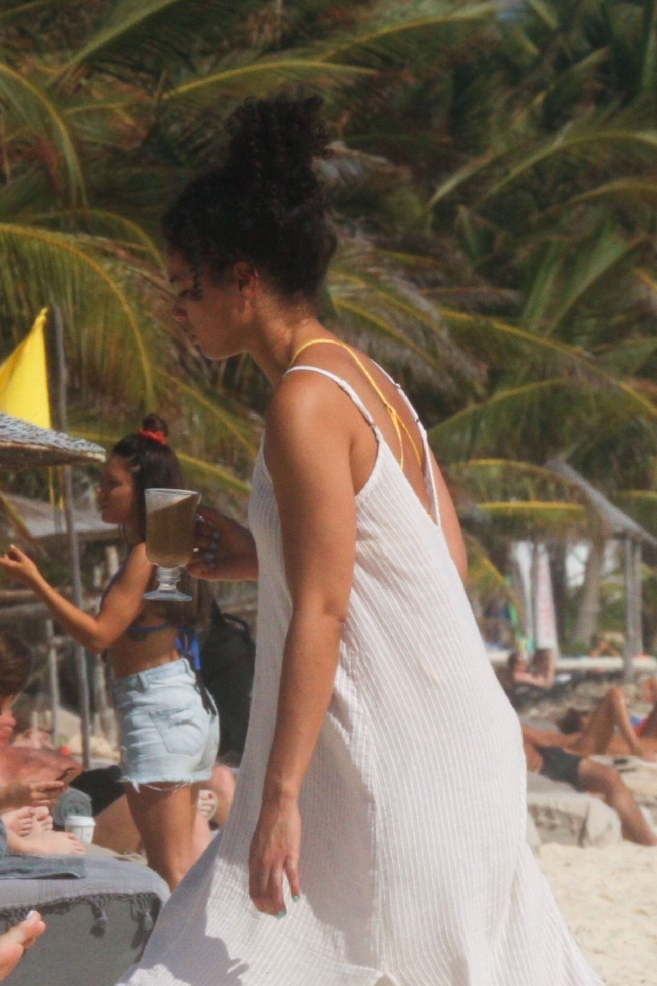 Alisha Wainwright Enjoys A Sun Filled Getaway In Tulum 0102