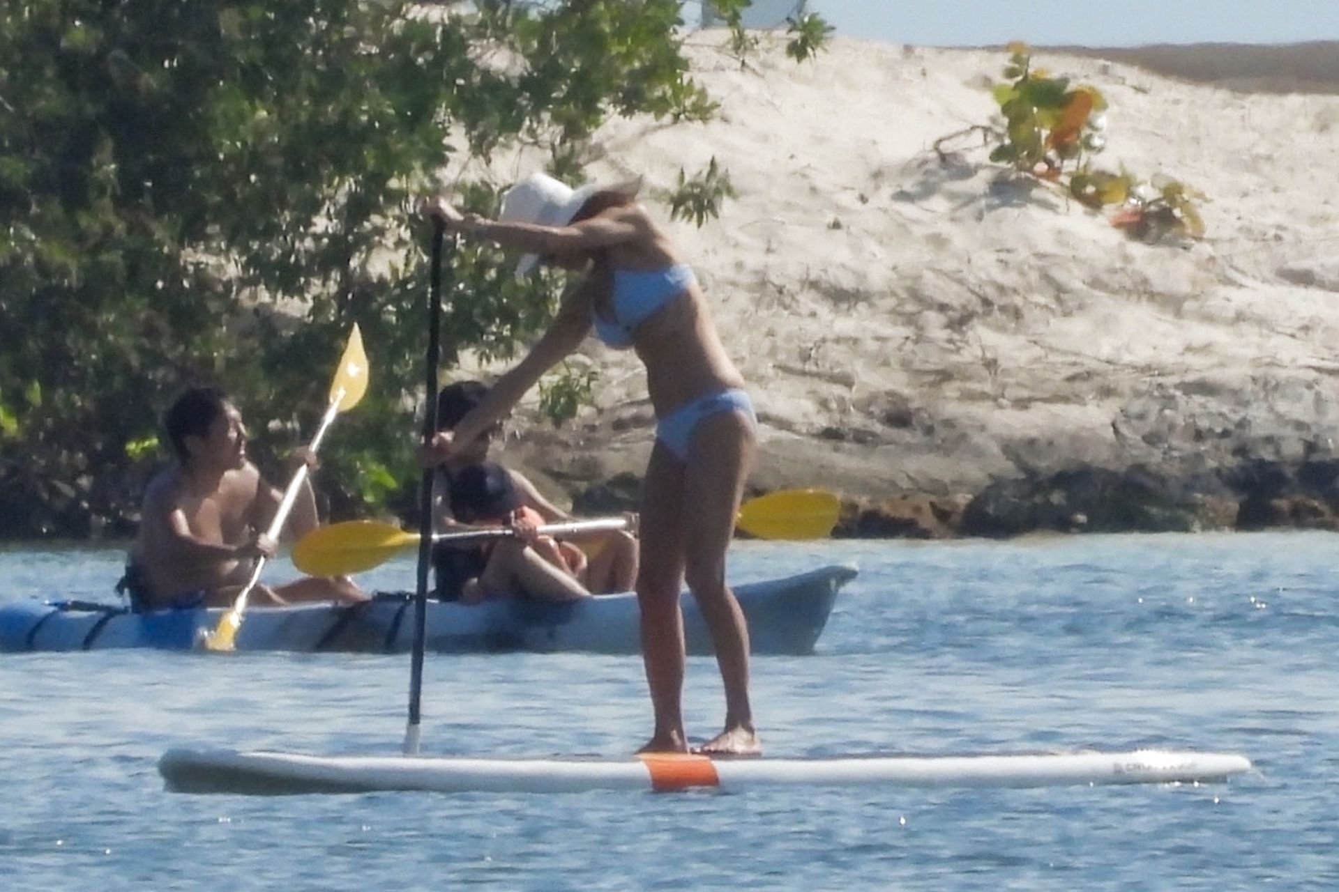 Bethenny Frankel Sexy 0016