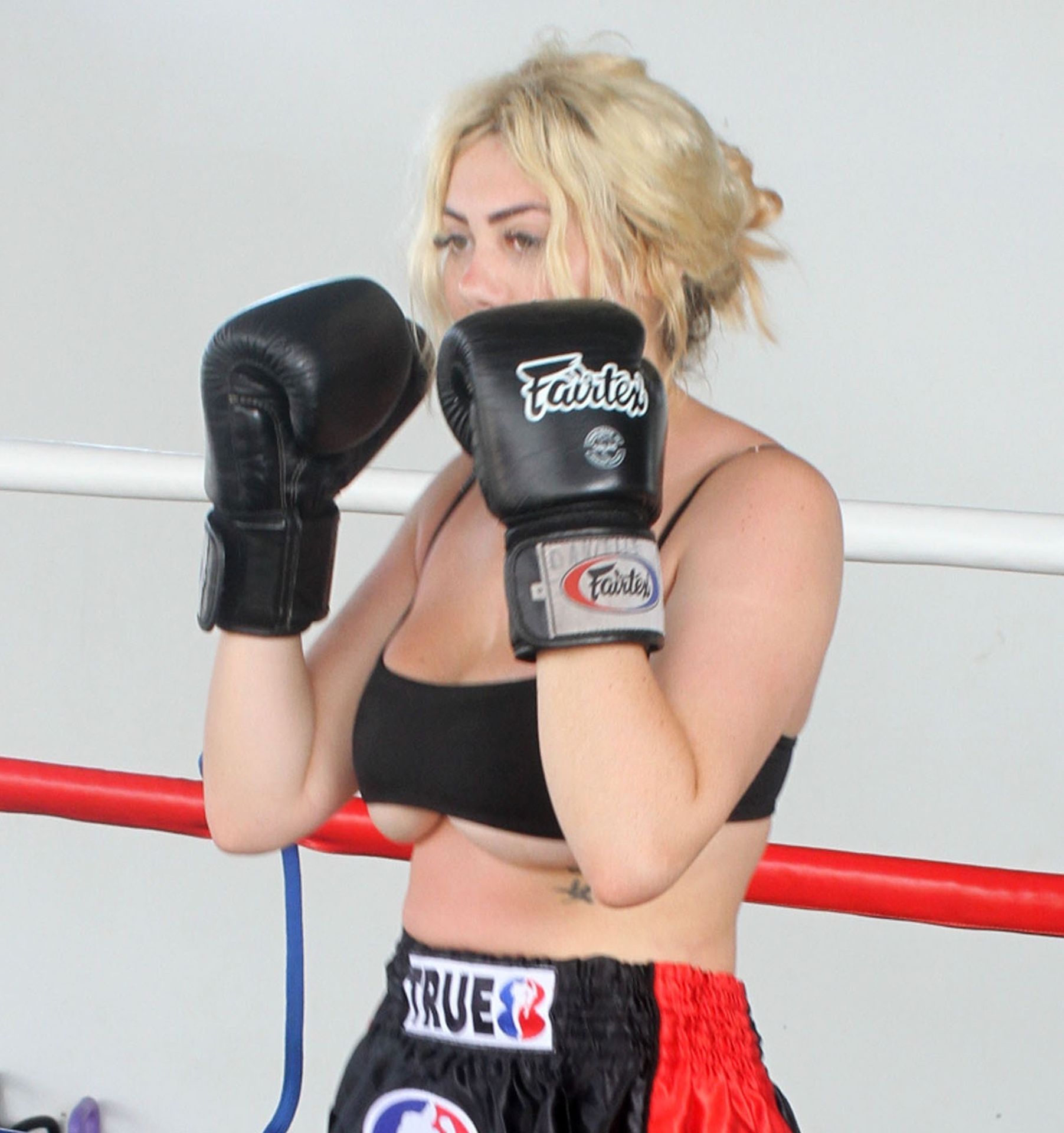 Chloe Ferry Underboob 0024