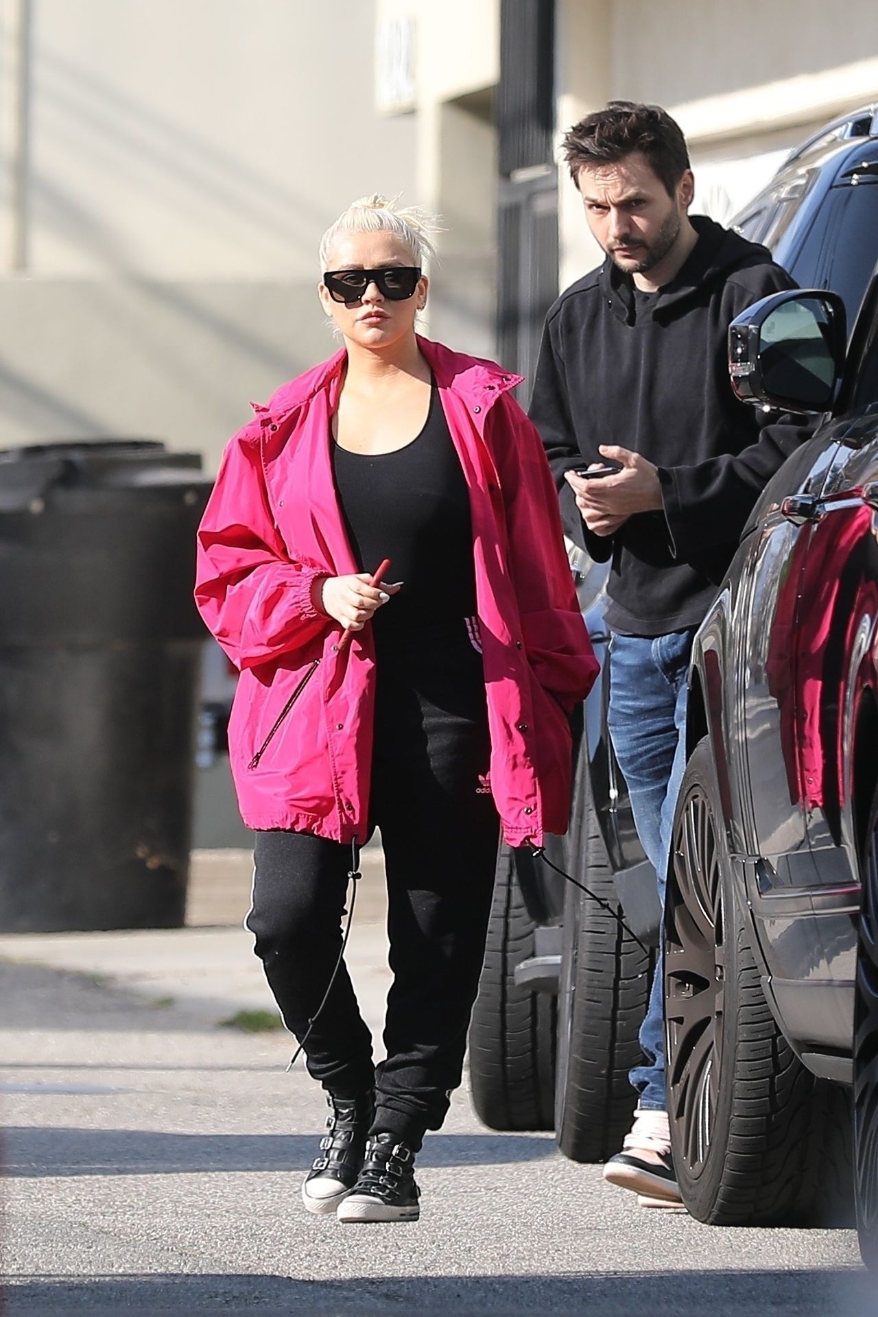Christina Aguilera Braless 0002