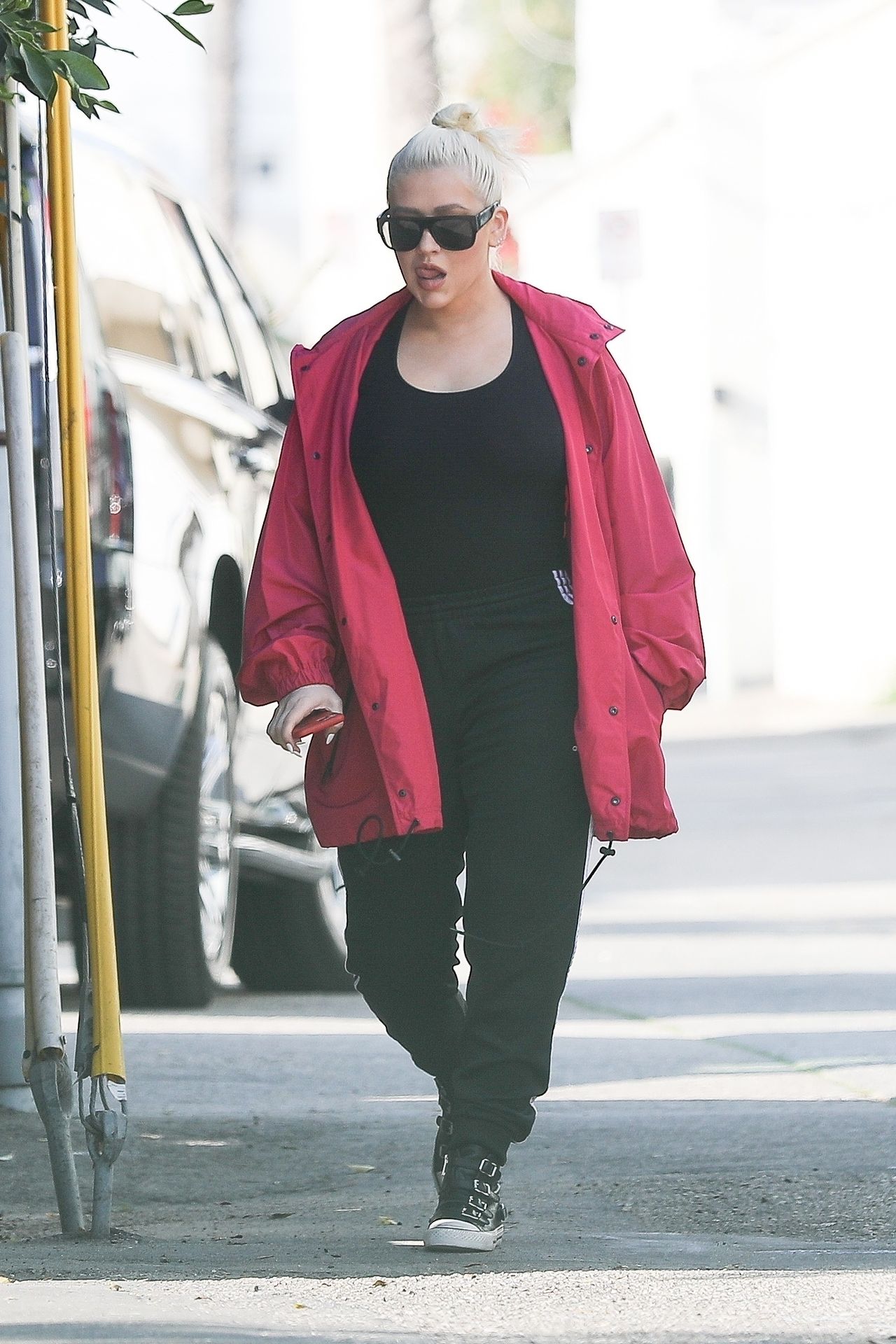 Christina Aguilera Braless 0003