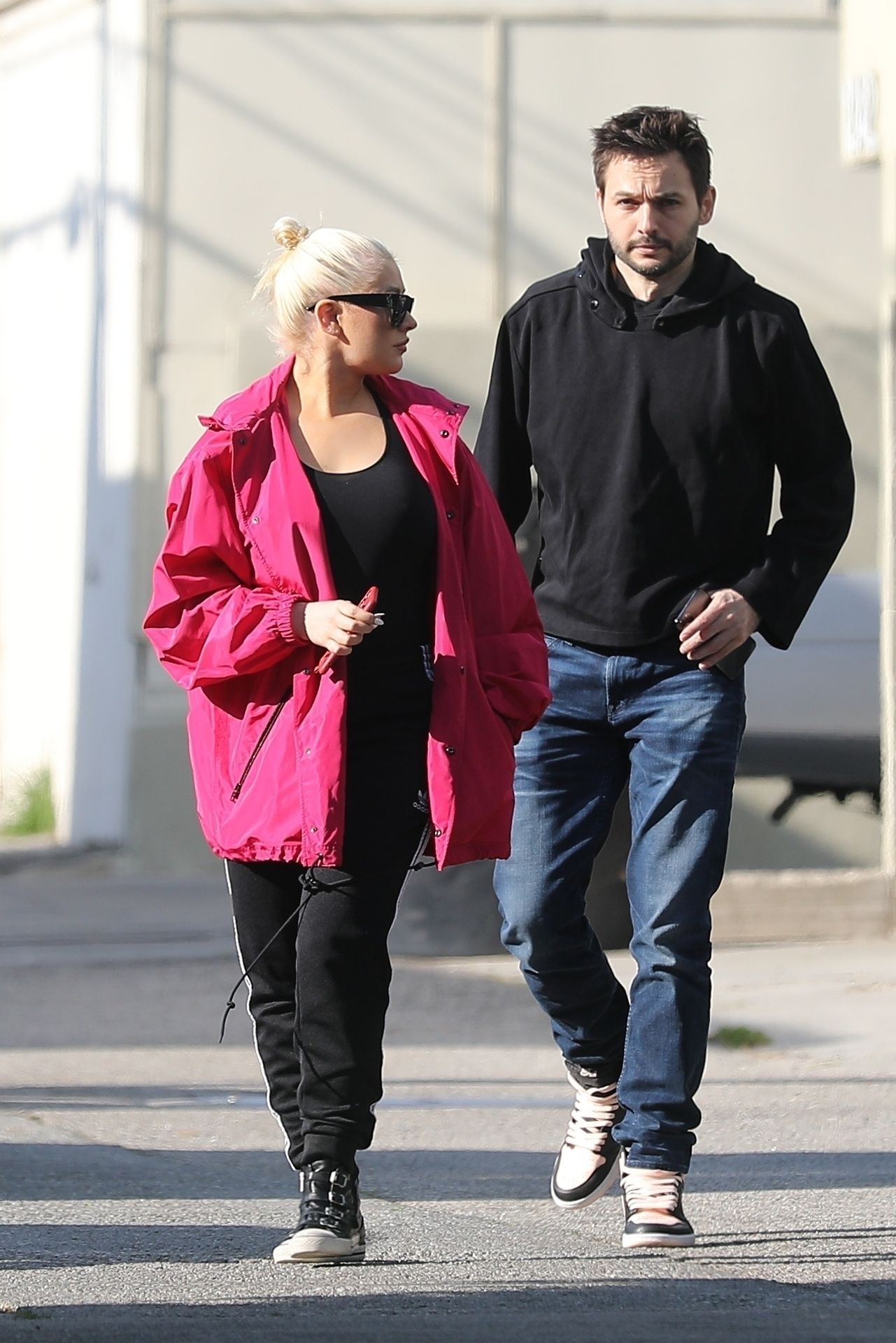 Christina Aguilera Braless 0016