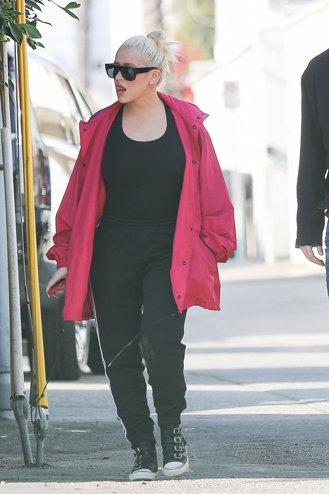 Christina Aguilera Braless 0030