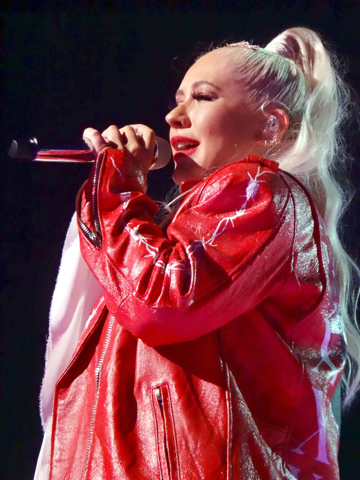 Christina Aguilera Hot 0012