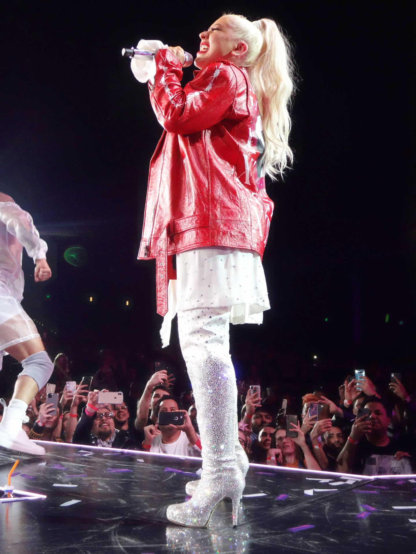 Christina Aguilera Hot 0020