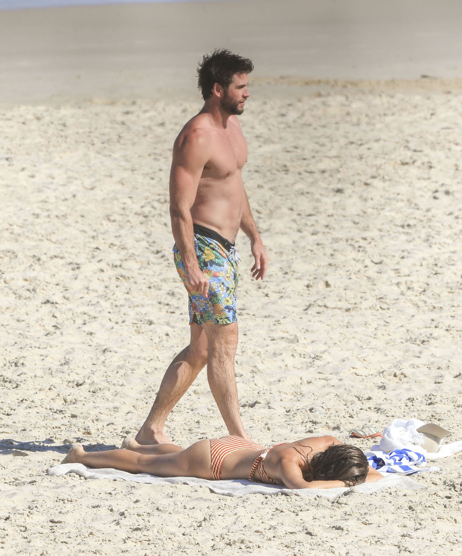 Gabriella Brooks Hot – Liam Hemsworth’s New Girlfriend 0032