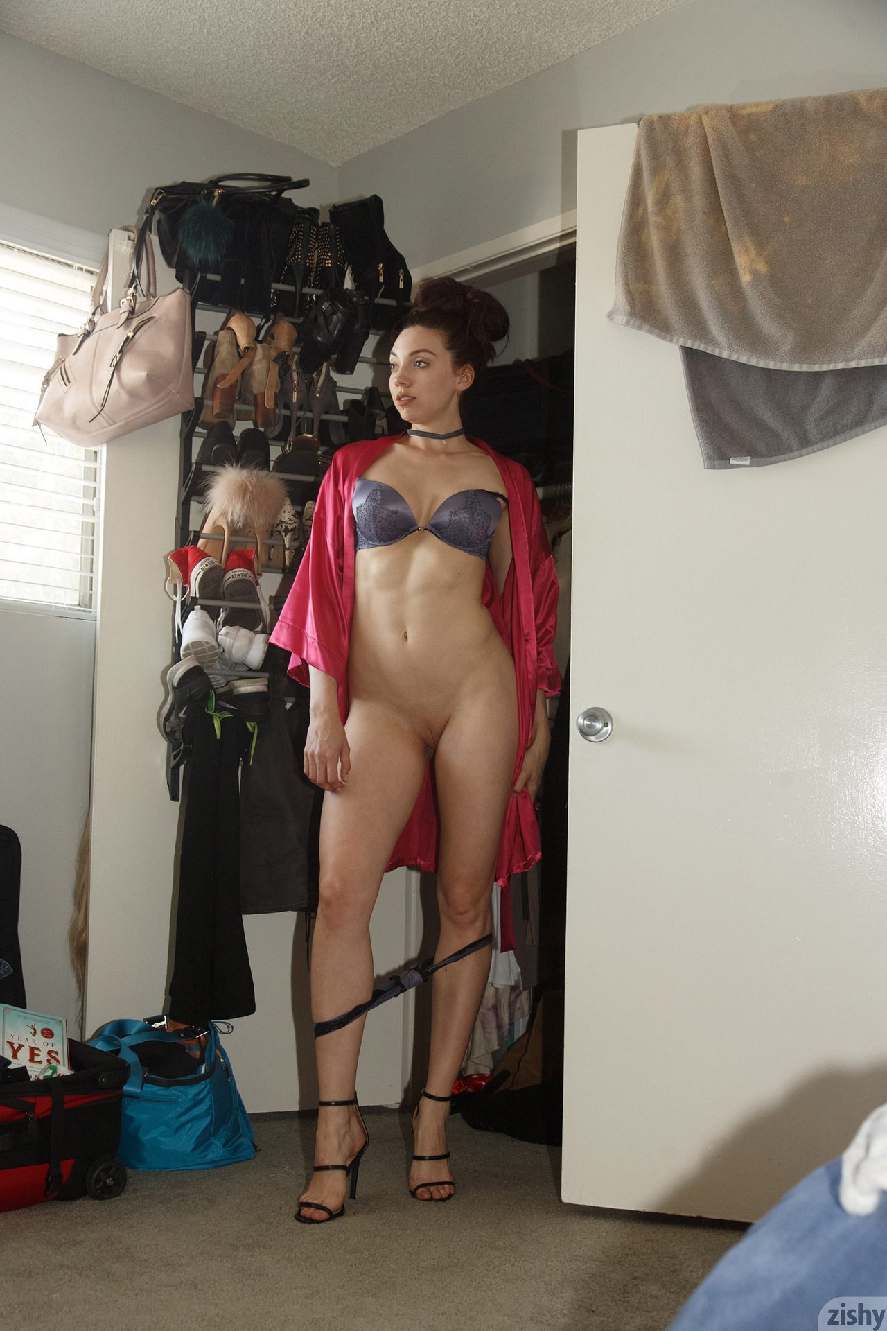 Ivah Anseline Queen Of Lbc 1 Zishy (53)