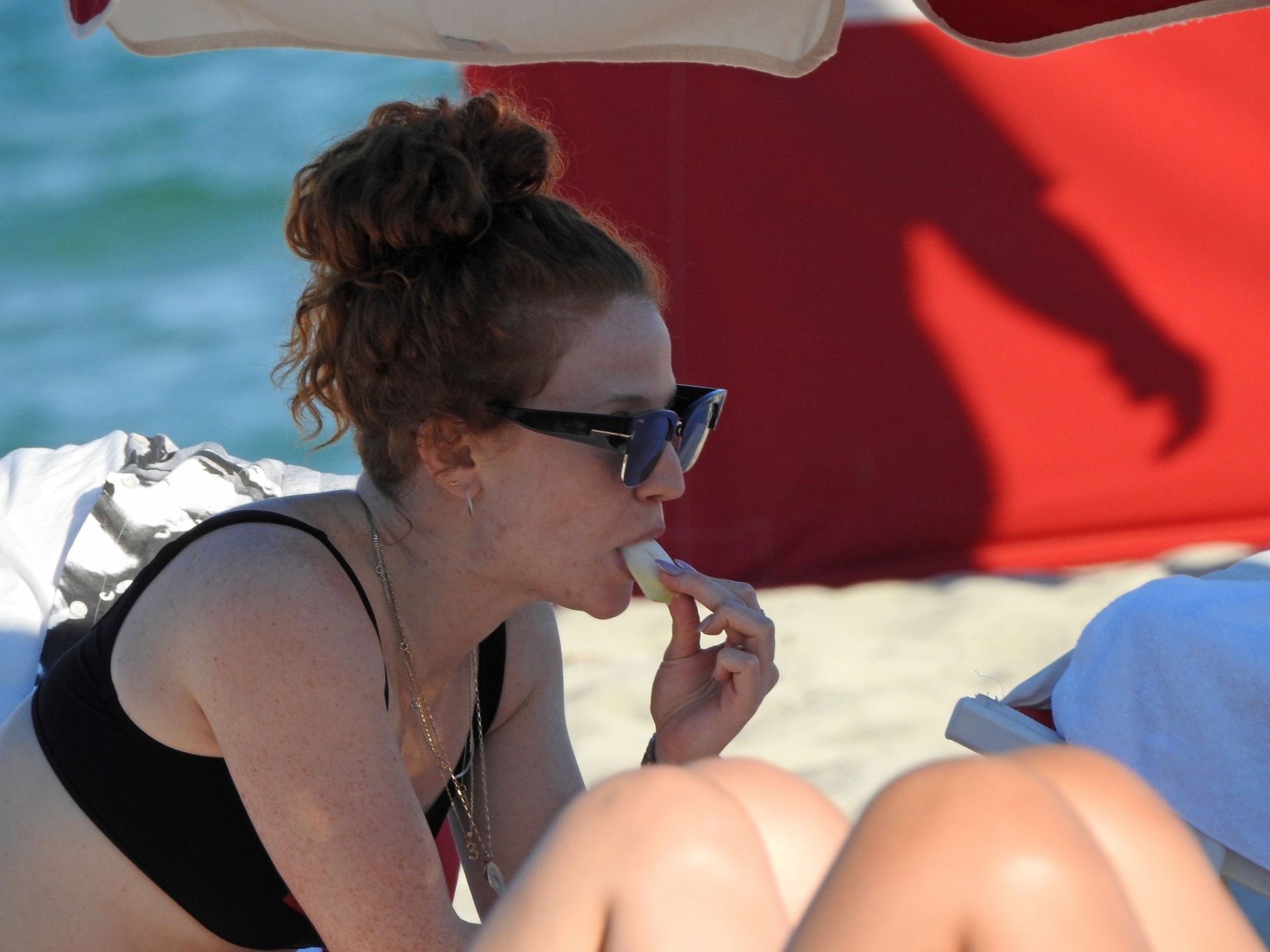 Jess Glynne Sexy 0018