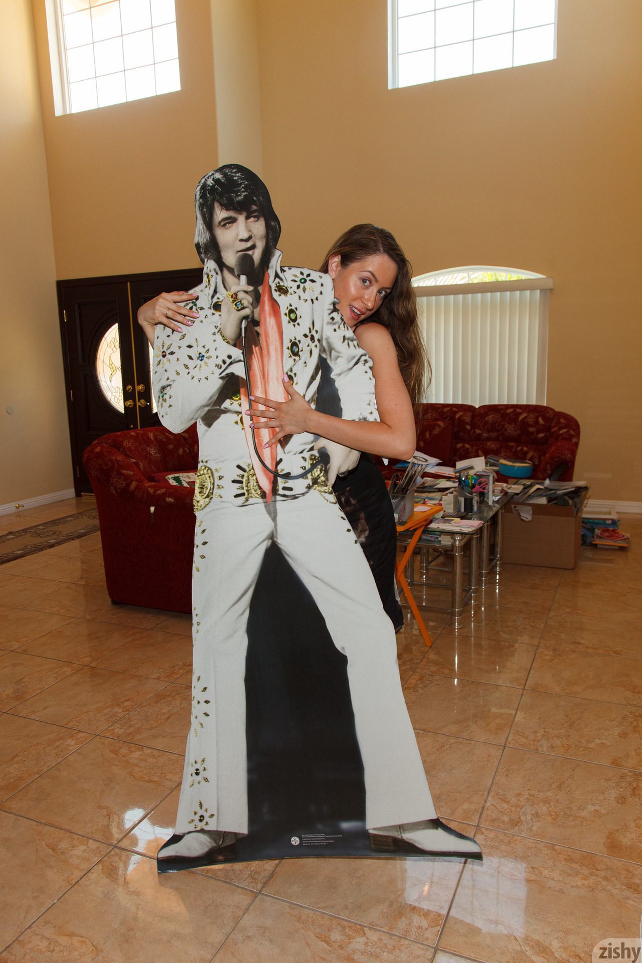 Julia Juliano And The Normal Man Zishy (1)