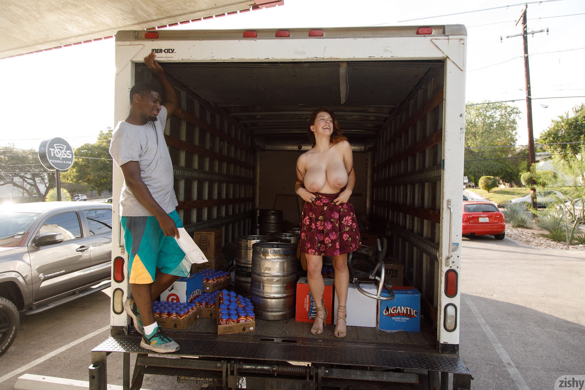 Kelsey Berneray And Gigantic Brewing Zishy (61)