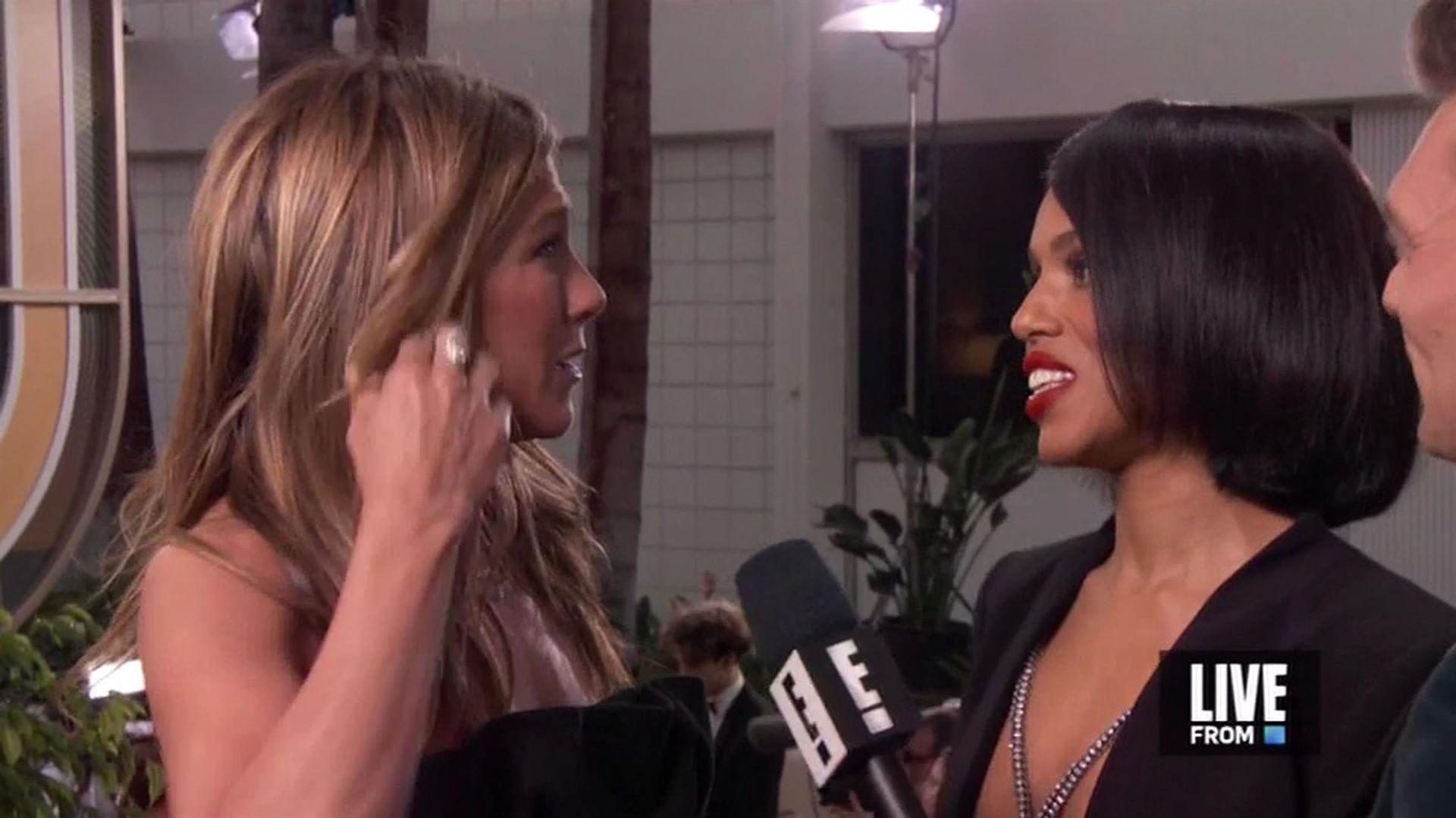 Kerry Washington Braless 0018