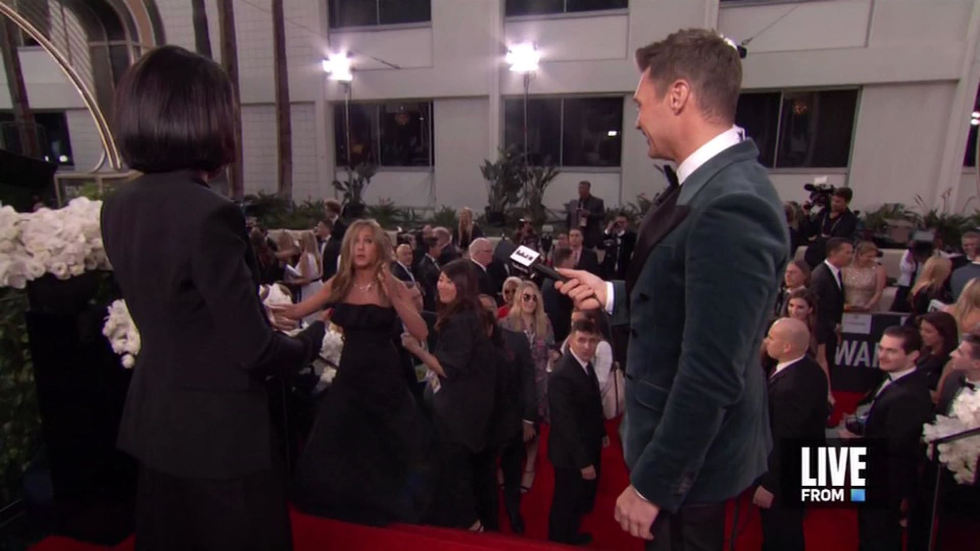 Kerry Washington Braless 0028