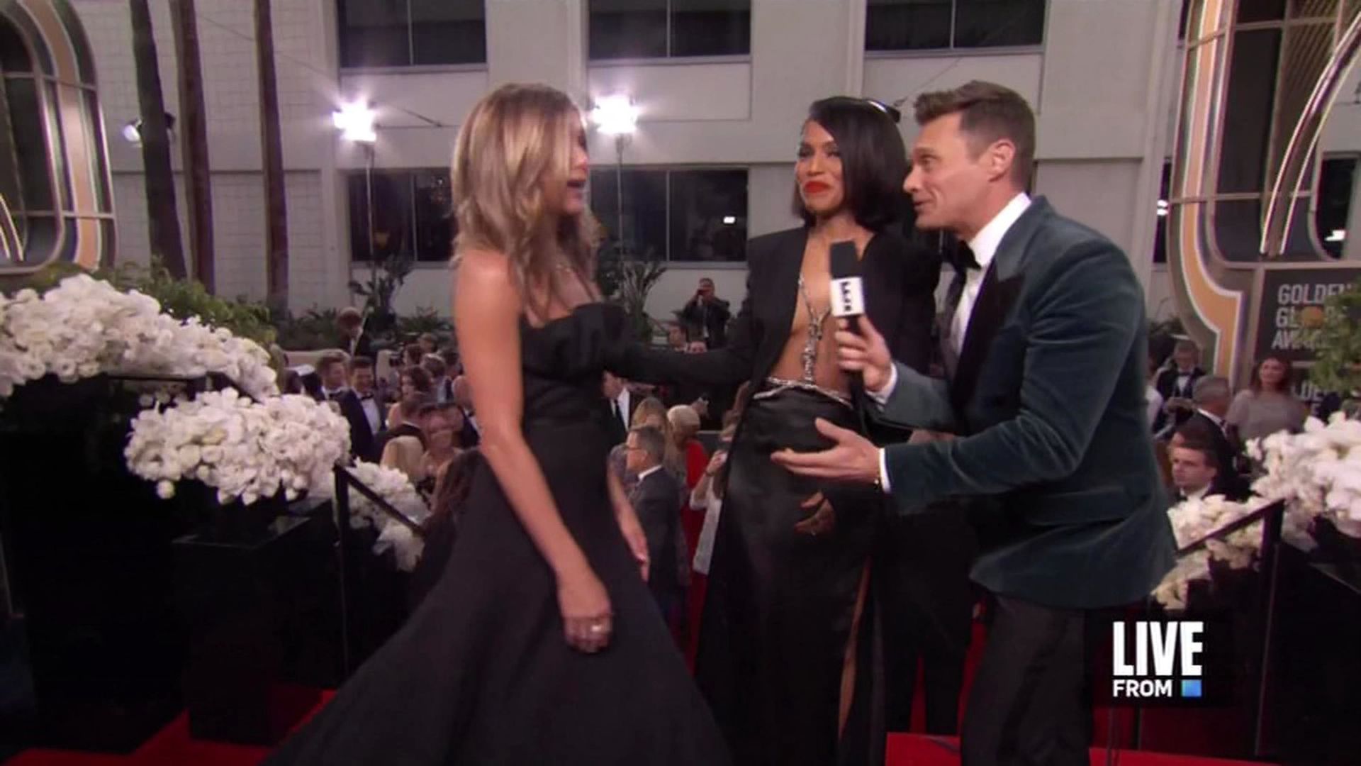 Kerry Washington Braless 0030