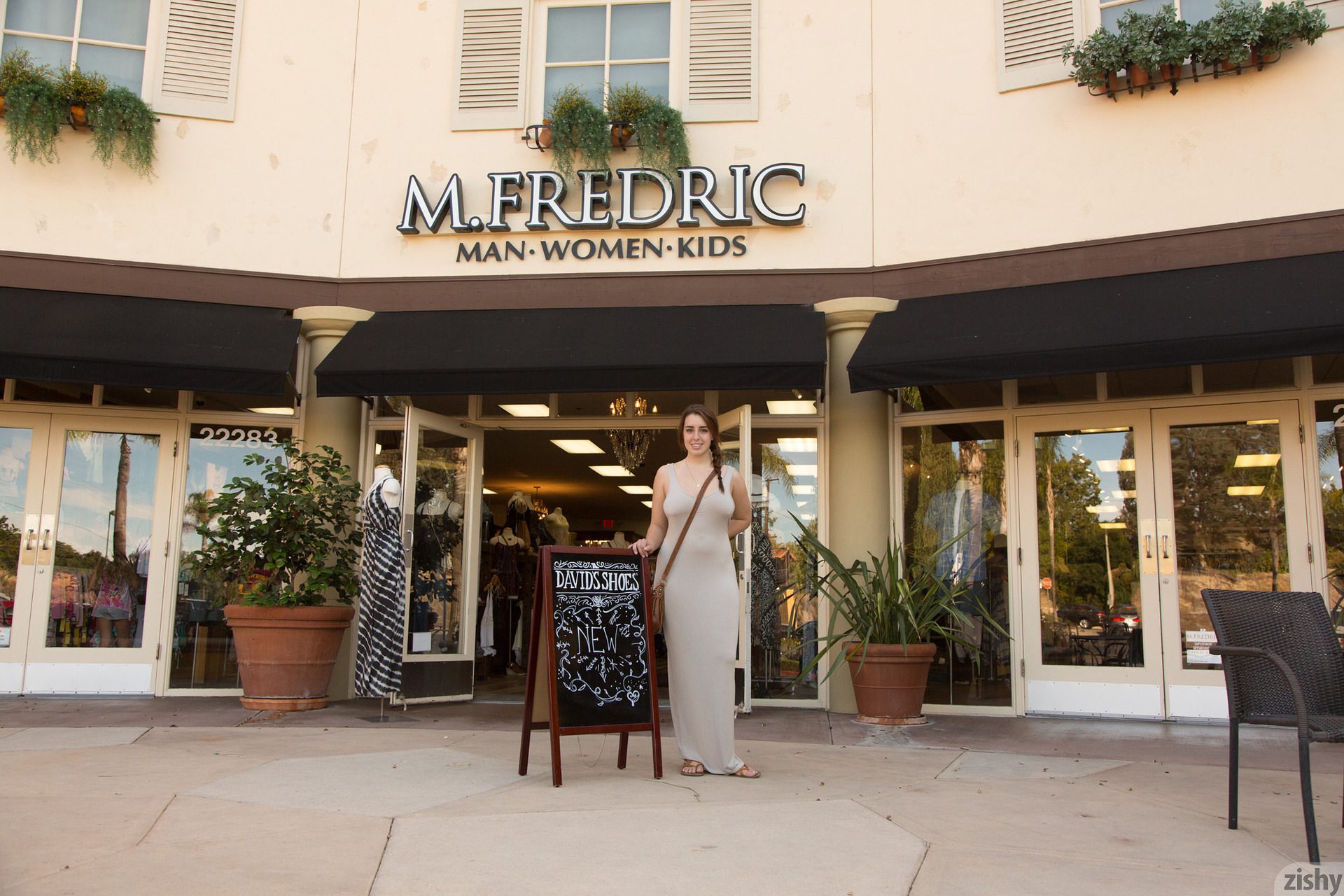 Lanie Morgan For Tic Tacs Zishy (3)