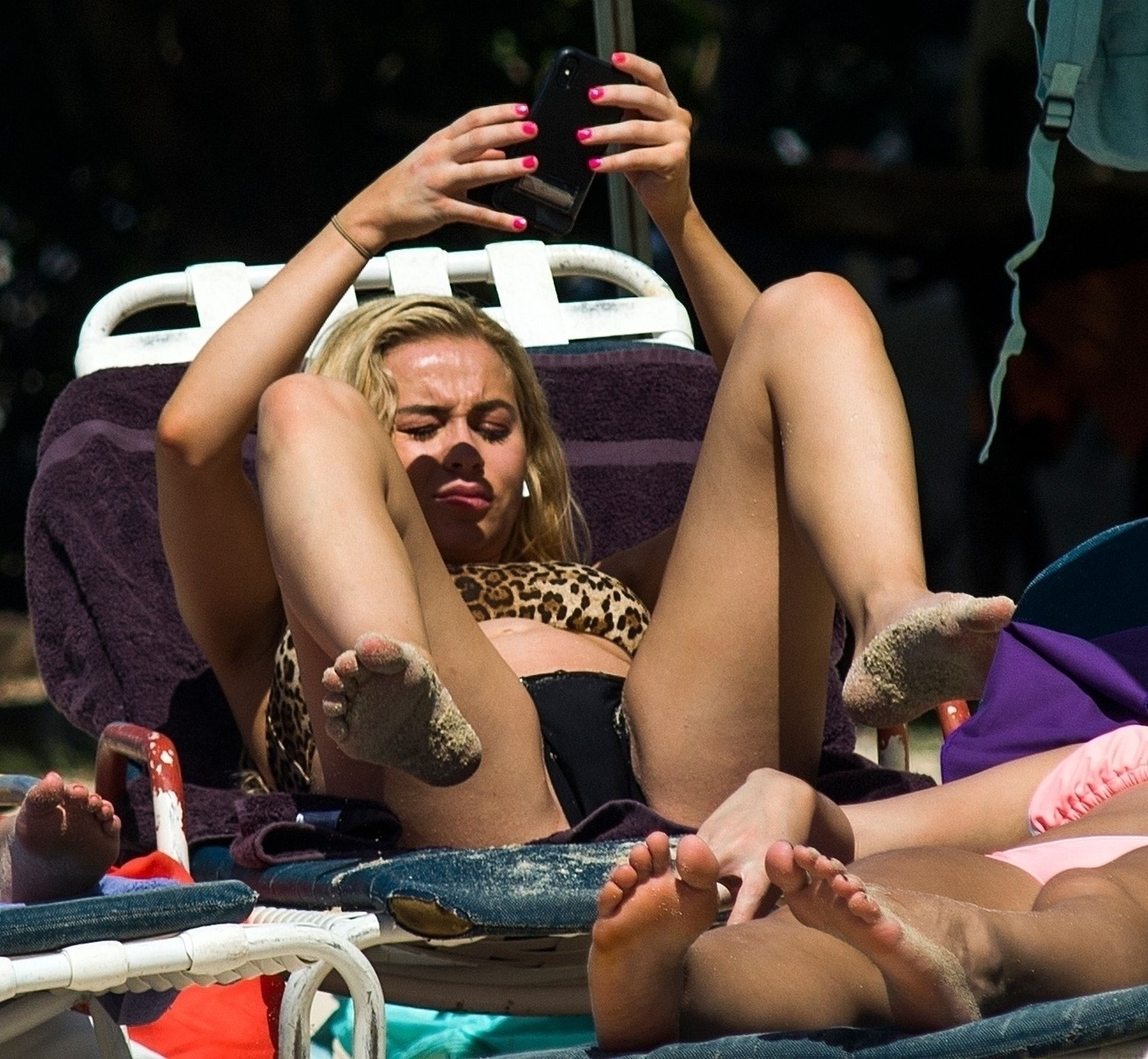 Melissa Reeves Enjoys A Day With Lauryn And Amelia Goodman In Barbados 0006