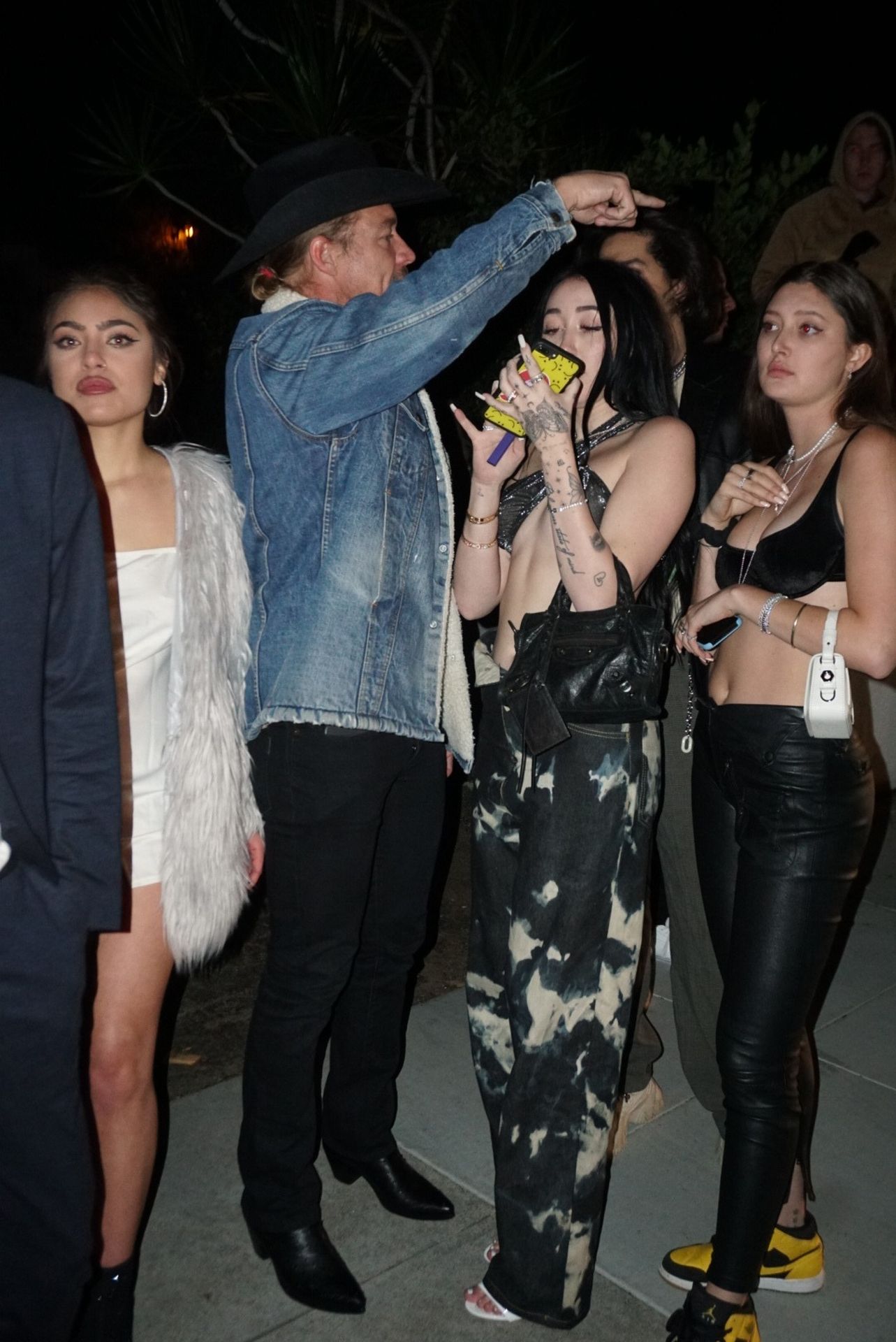 Noah Cyrus See Through 0022